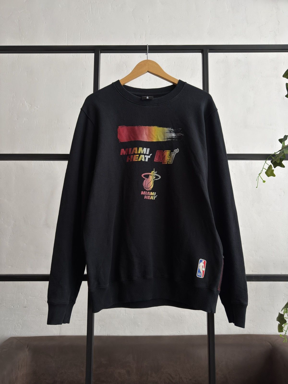 Marcelo Burlon Marcelo Burlon x NBA Miami Heat Men Sweatshirt Size US M / EU 48-50 / 2 - 18 Thumbnail