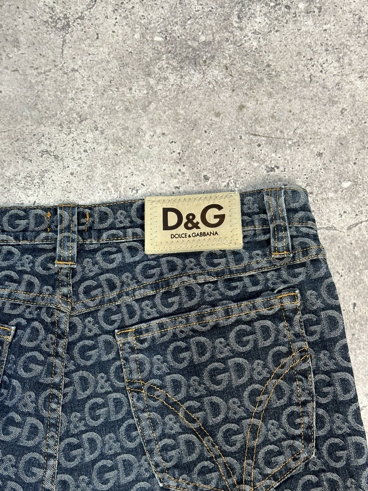 Dolce & Gabbana Vintage Dolce & Gabbana Monogram D&G Denim Pants Jeans Y2K Size US 32 / EU 48 - 11 Thumbnail