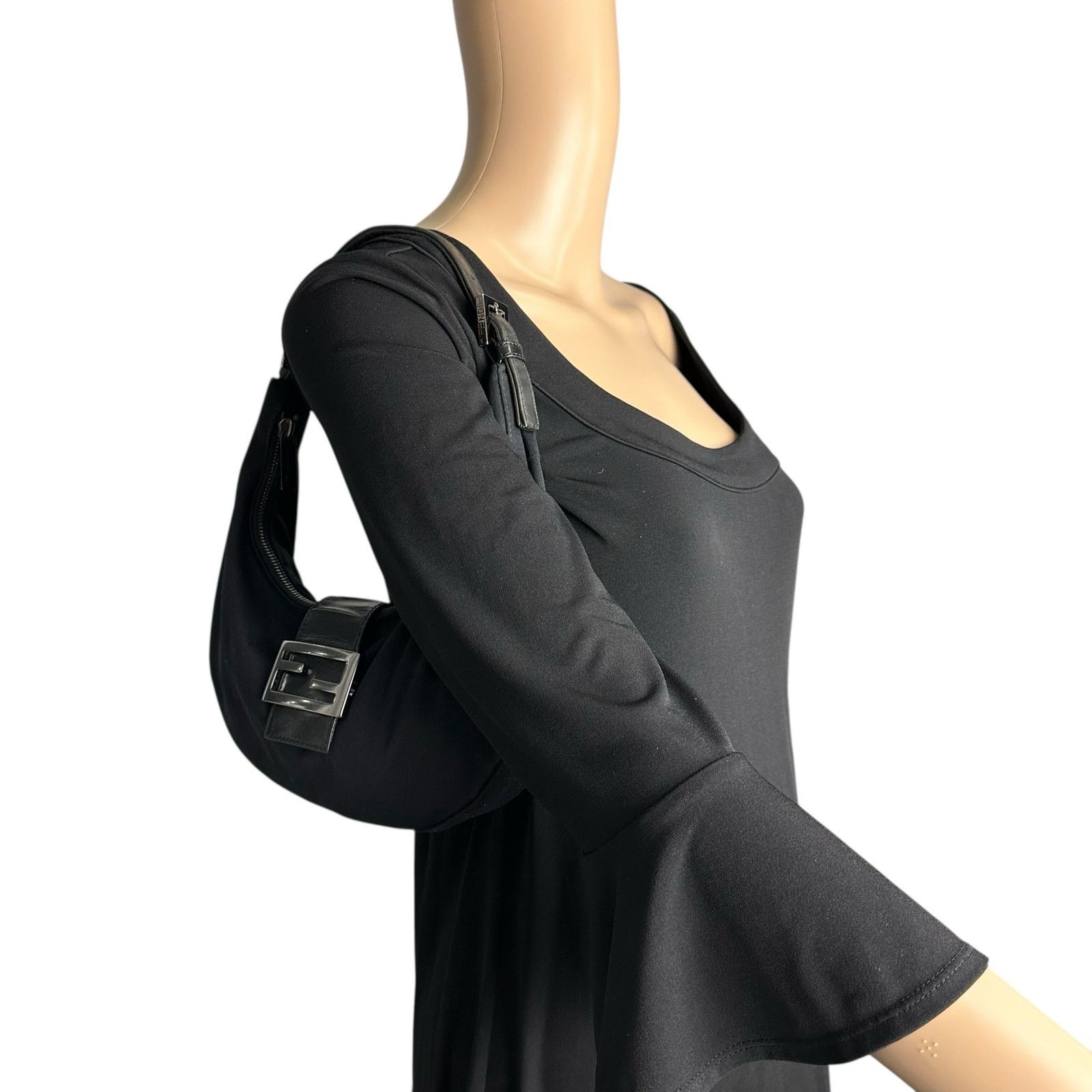 Fendi Fendi Vintage Neoprene Croissant Bag Size ONE SIZE - 8 Thumbnail