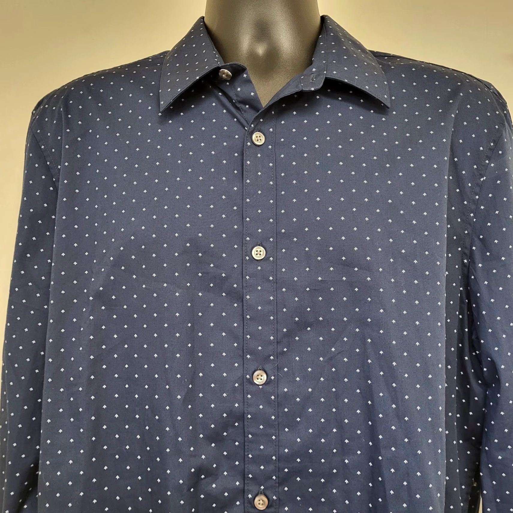 Perry Ellis VINTAGE Perry Ellis Shirt Men's XL Blue/White Arrowhead Print Long Sleeve Button-Up Size US XL / EU 56 / 4 - 4 Thumbnail