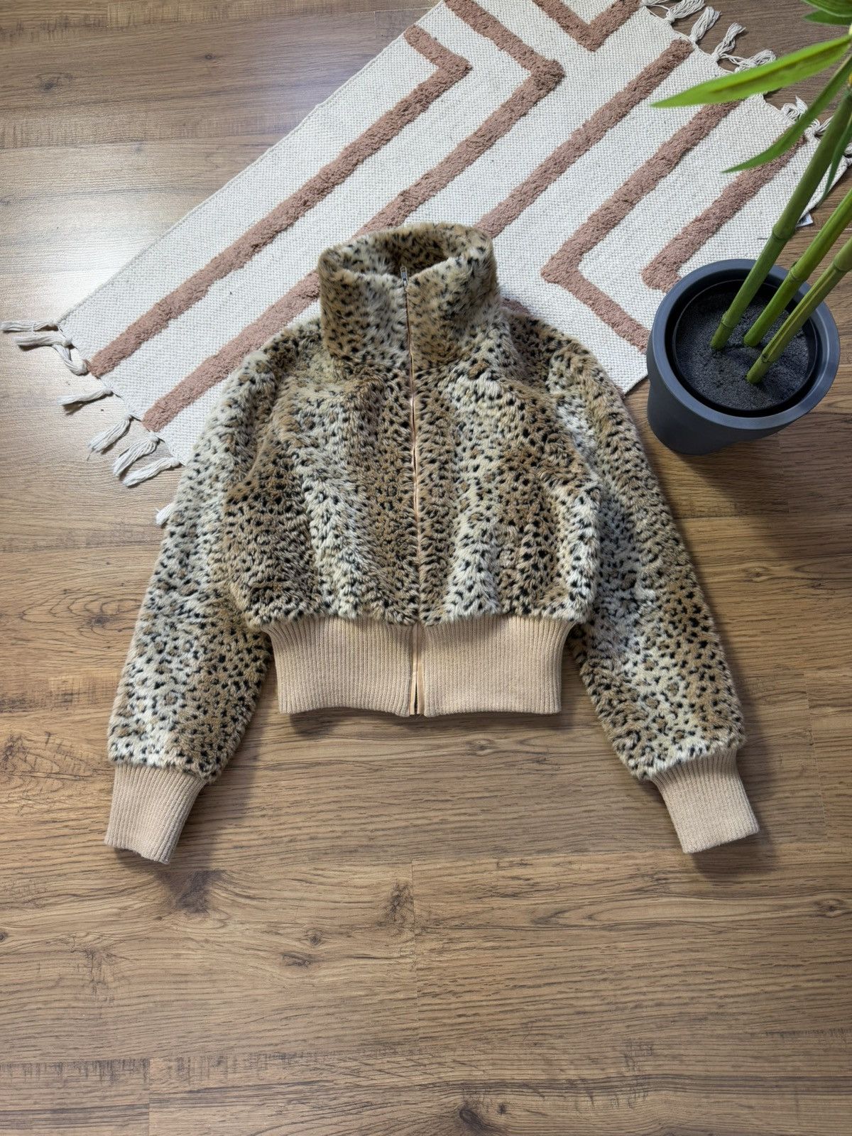 Vintage VINTAGE FLUFFY MOHAIR LEOPARD CROPPED FAUX FUR COAT Size M / US 6-8 / IT 42-44 - 1 Thumbnail
