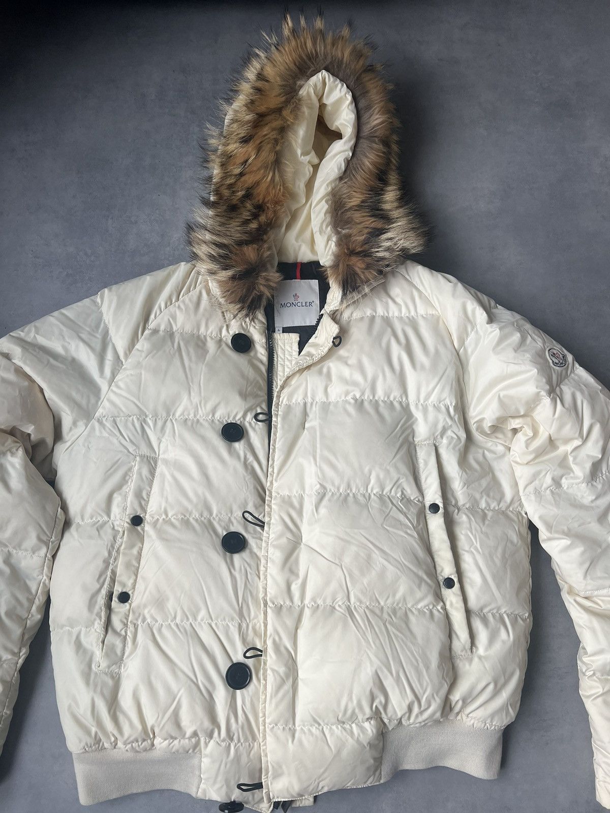 Moncler Moncler Fur Hood Puffer Jacket Size US L / EU 52-54 / 3 - 3 Thumbnail