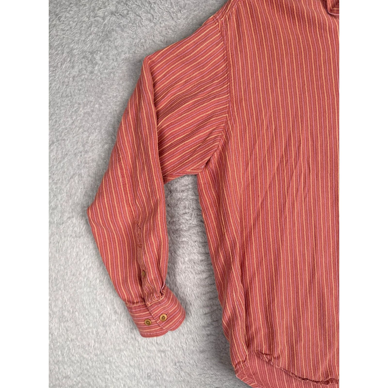 Tommy Bahama Tommy Bahama Shirt Men Large Red Button Up Vertical Stripe 100% Tencel Pocket Size US L / EU 52-54 / 3 - 3 Thumbnail