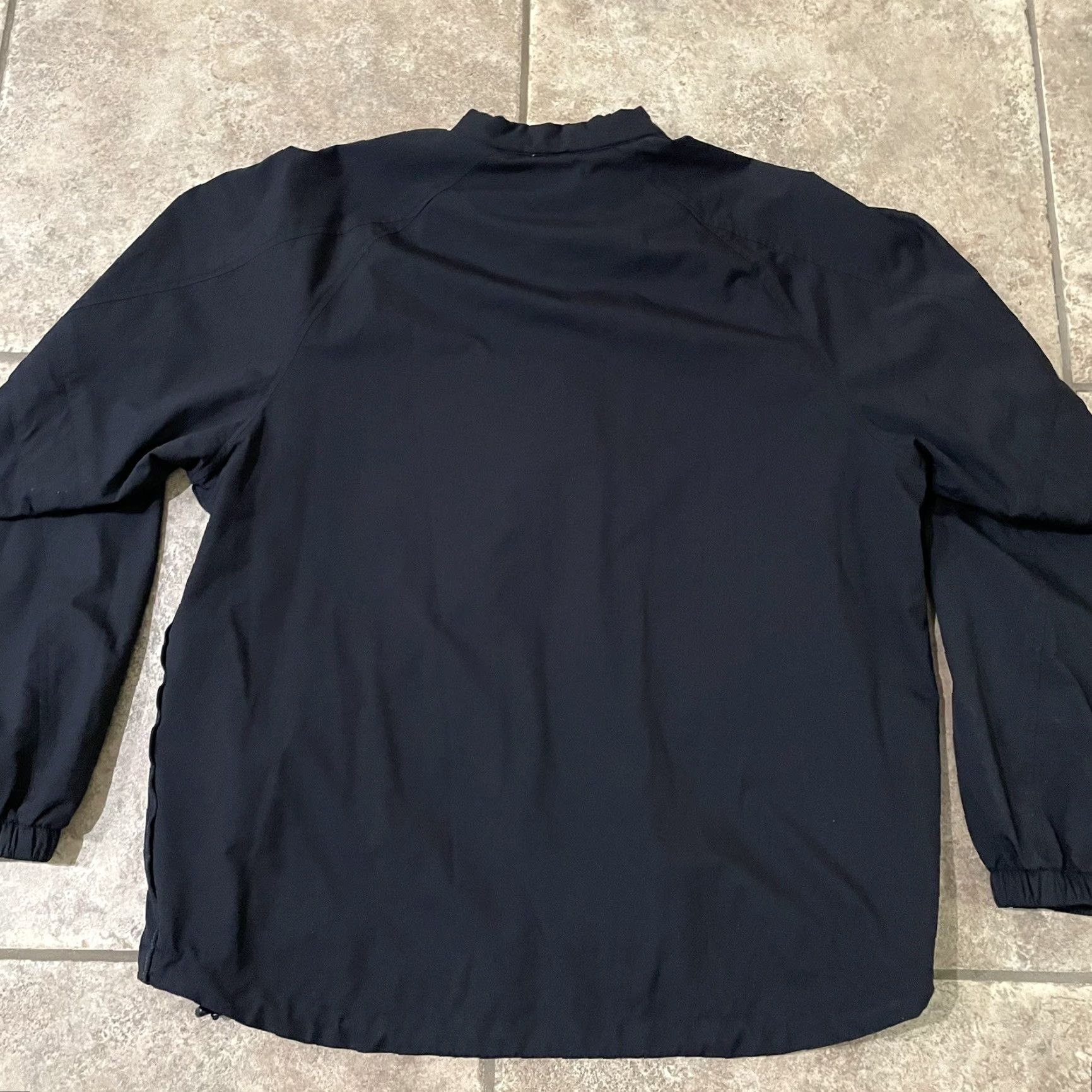 Tommy Bahama Tommy Bahama Half-Zip Pullover Windbreaker Removable Arms Mens M Black Jacket Zip Style Windbreaker Polyester Outer Shell Size US M / EU 48-50 / 2 - 5 Thumbnail