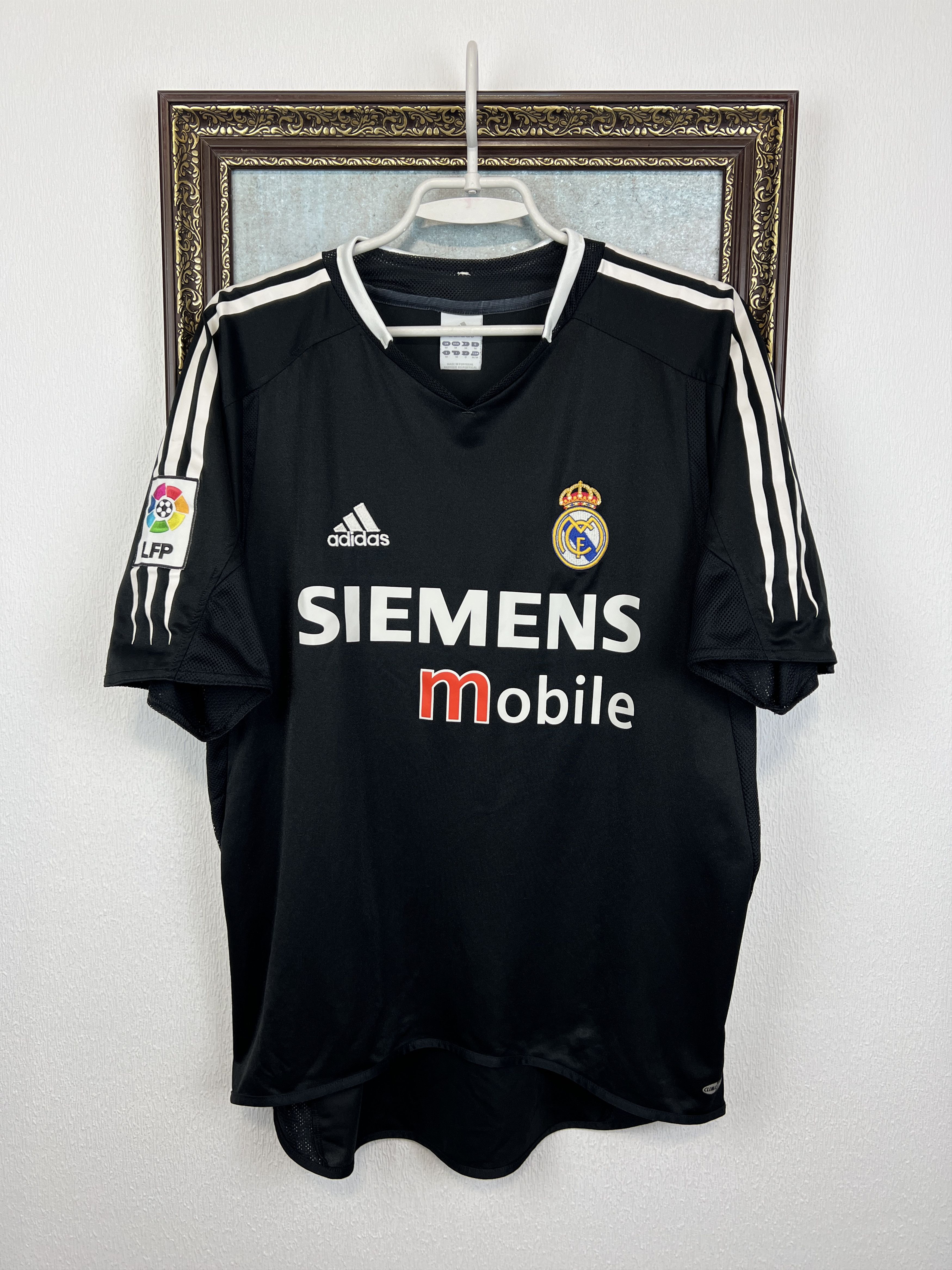 Adidas Real Madrid Away football shirt 2004 Soccer Jersey Trikot Size US M / EU 48-50 / 2 - 1 Thumbnail