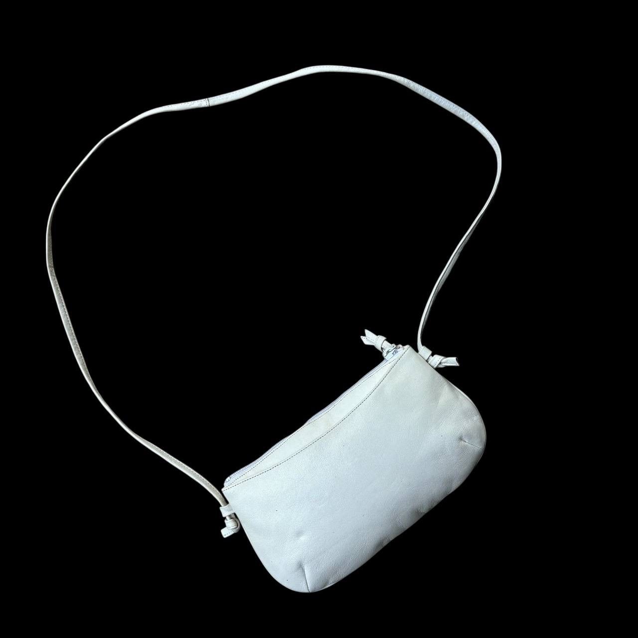 Christian Dior Monsieur Vintage Christian Dior CD Logo White Leather Crossbody Bag Size ONE SIZE - 2 Thumbnail