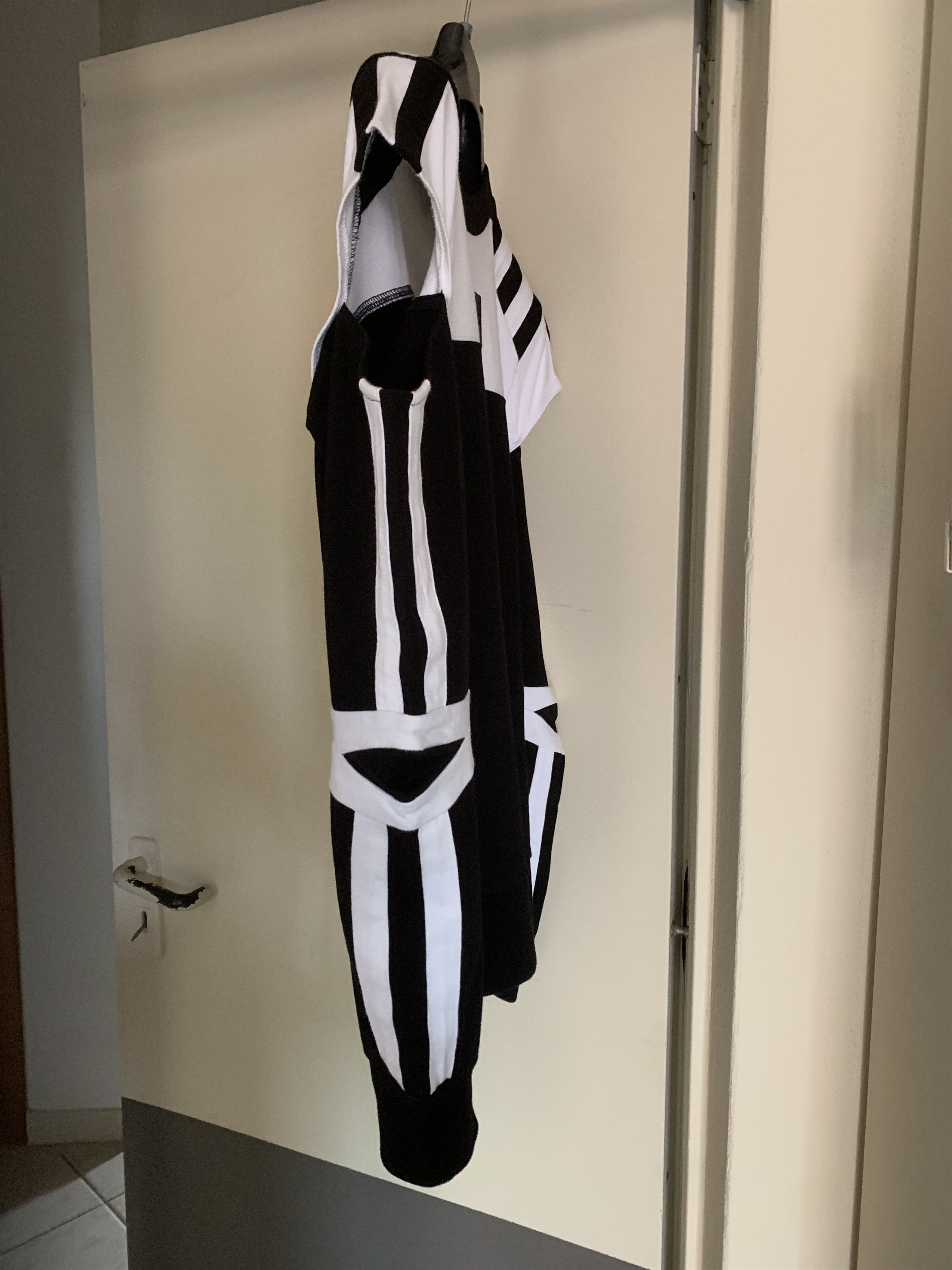 Hood By Air [lowest fixed $] HBA hood by air archive cutout sweatshirt Size US XS / EU 42 / 0 - 2 Thumbnail