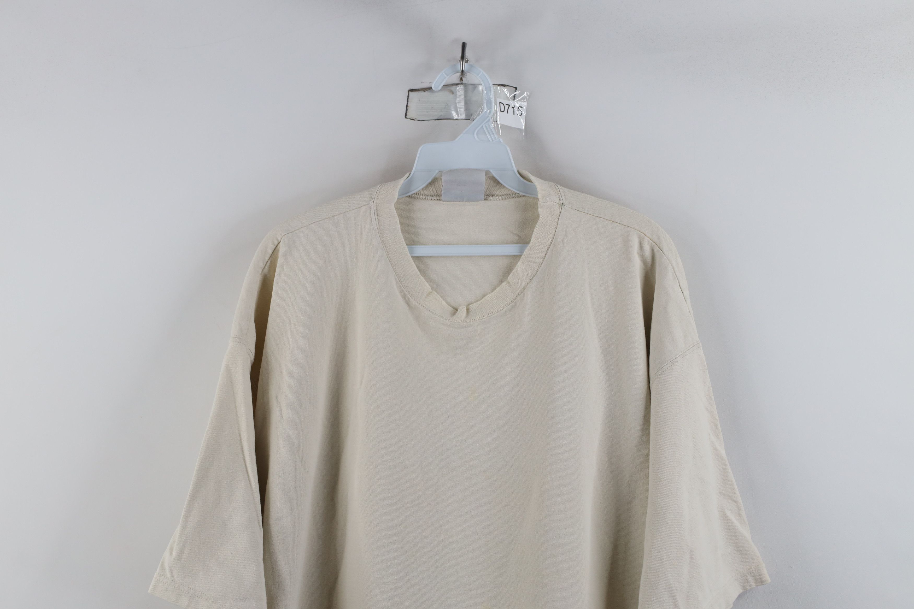 Vintage Vintage 90s Streetwear Heavyweight Cotton T-Shirt Beige USA Size US XL / EU 56 / 4 - 2 Thumbnail
