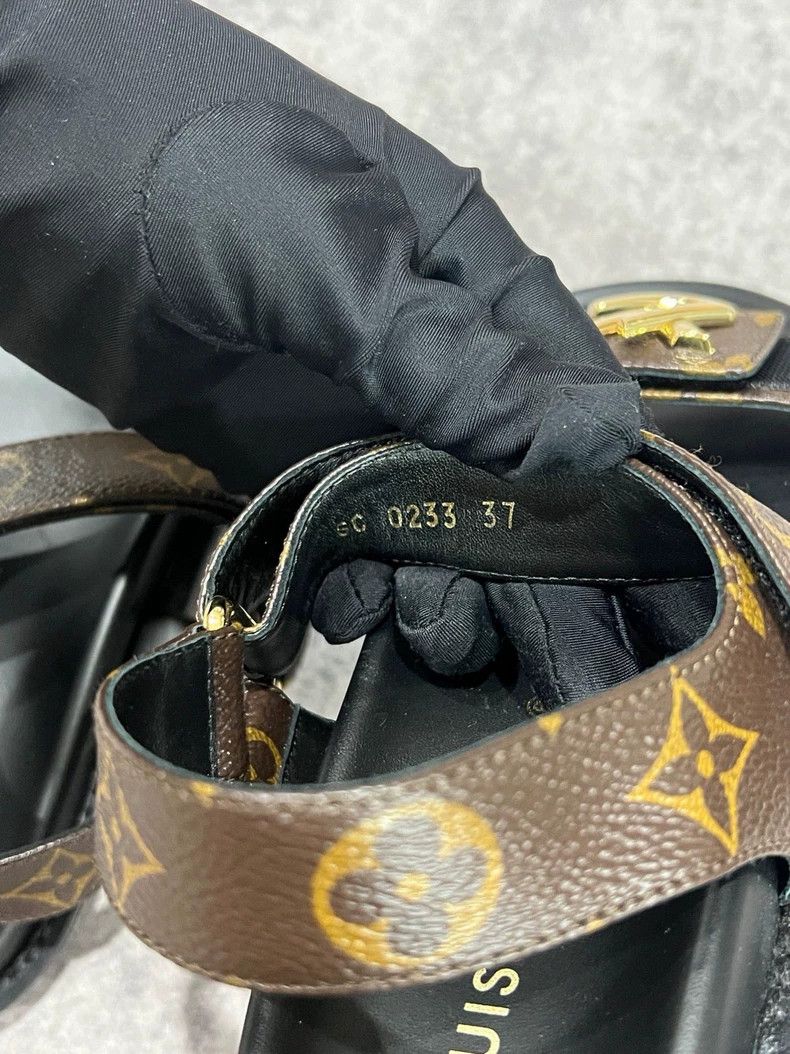 Louis Vuitton Louis Vuitton Presbyopic sandals Size US 5 / EU 37 - 7 Thumbnail
