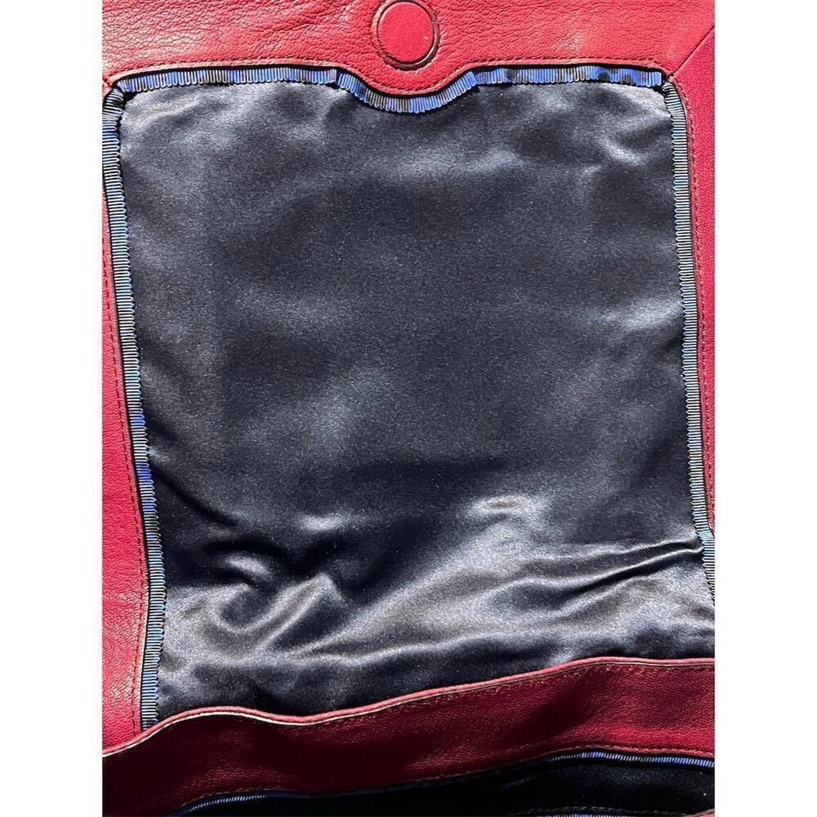 Juicy Couture Jeans Juicy Couture Y2K Wild Ones Patti Embossed Snake w/ dust bag Size ONE SIZE - 9 Thumbnail