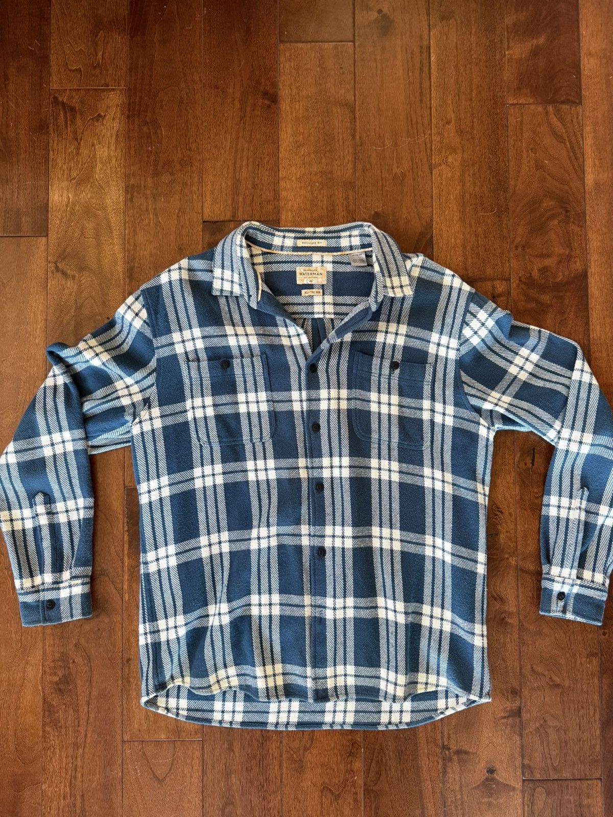 Quiksilver plaid long sleeve Size US XL / EU 56 / 4 - 1 Thumbnail