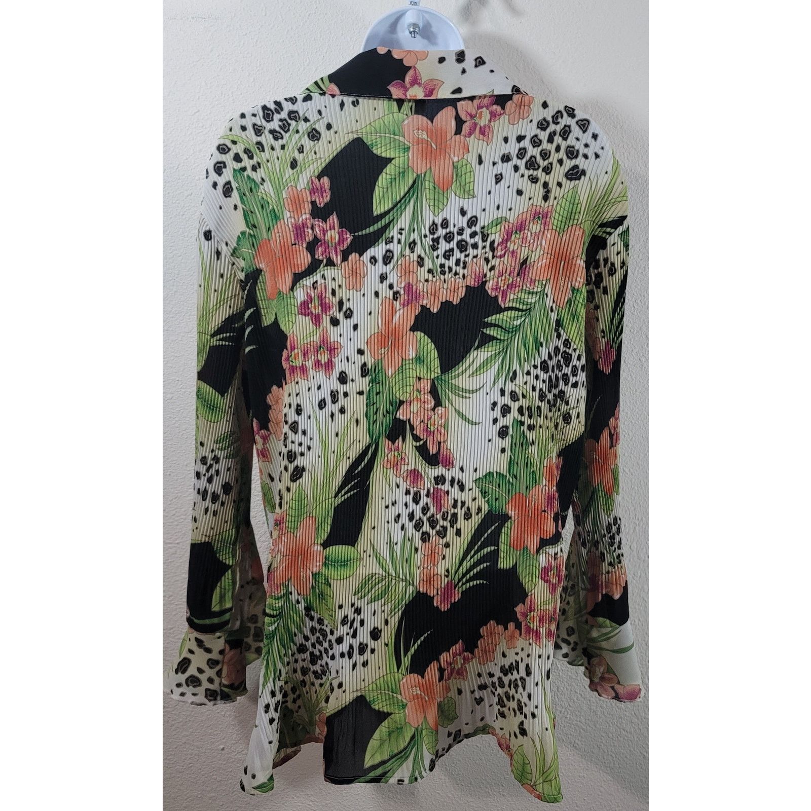 Other Cato Woman Black Orange Floral Accordion Pleats Top 14 16 Size XL / US 12-14 / IT 48-50 - 2 Thumbnail