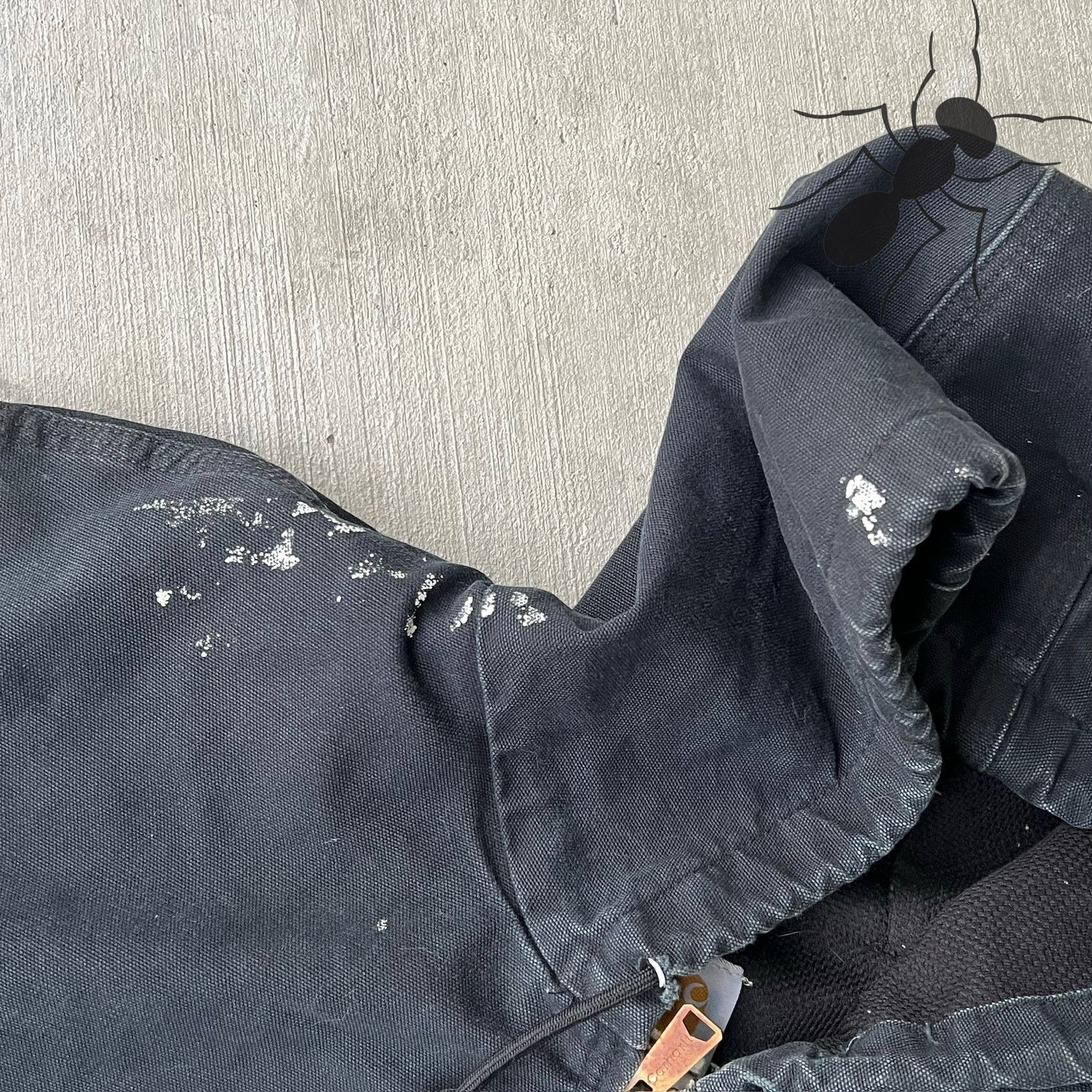 Carhartt × Vintage Carhartt J131 BLK faded black hooded work wear jacket Size US XL / EU 56 / 4 - 4 Thumbnail