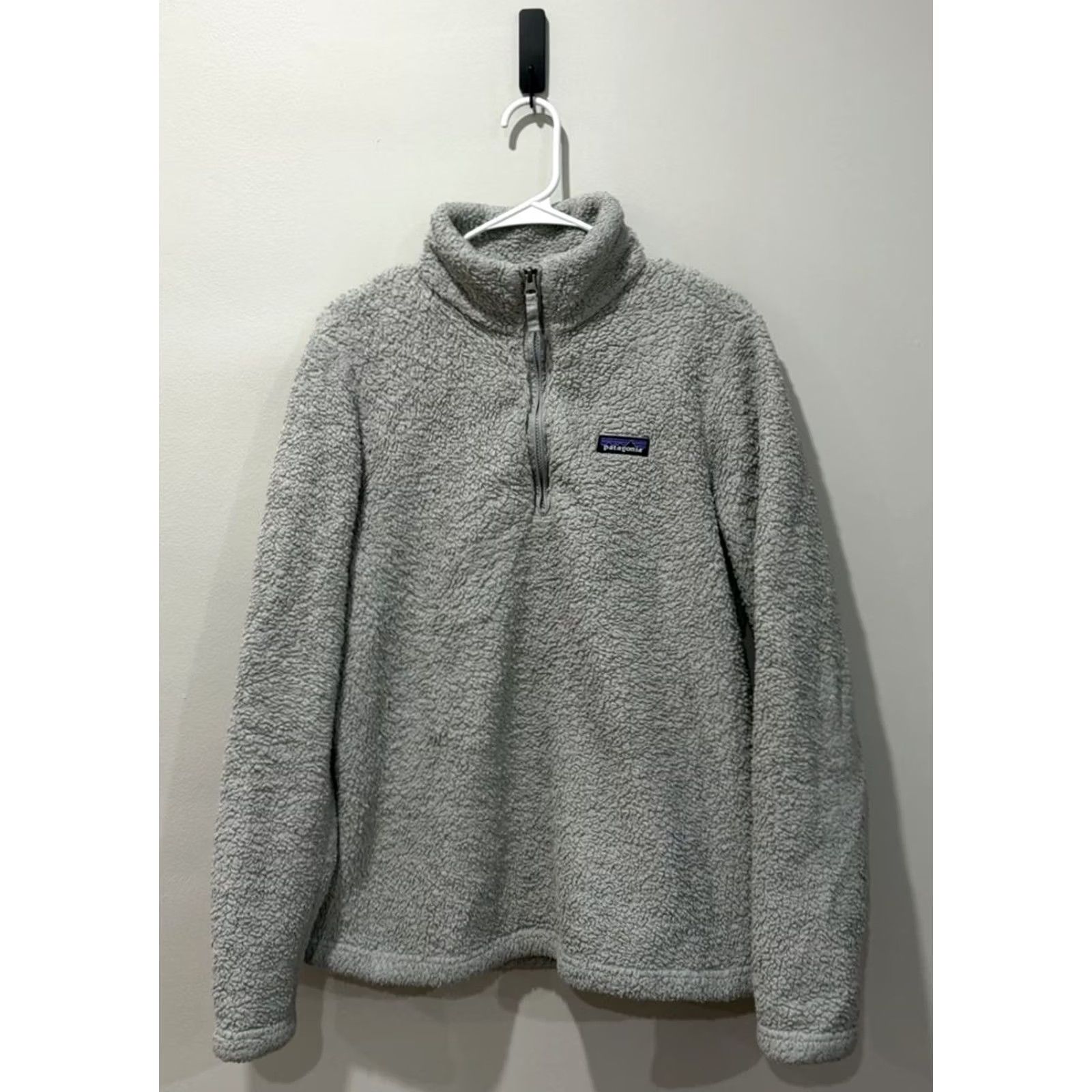 Patagonia Patagonia Womens Jacket L Gray Fleece 1/4 Zip Cozy Pullover Basic Outdoor Winter Fall Size L / US 10 / IT 46 - 2 Thumbnail