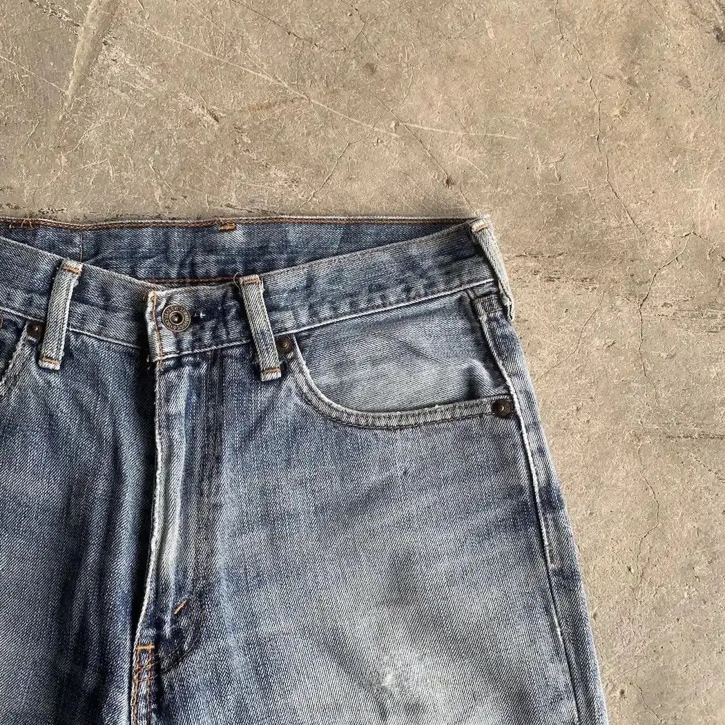 Levi's Vintage Clothing Levi’s 502 Distressed Denim Levis Jeans Trousers Pants Size US 28 / EU 44 - 4 Thumbnail