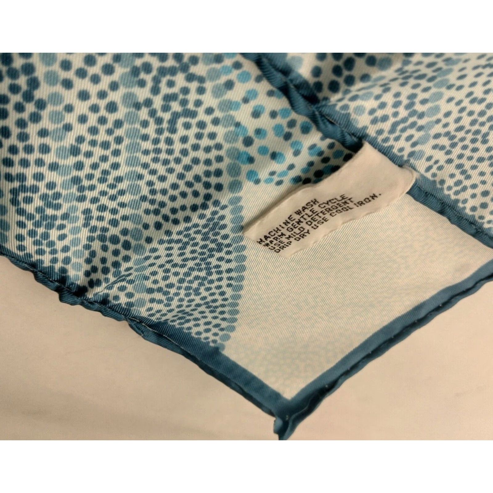 Vintage VINTAGE BAAR & Beards Scarf Rectangle Scarf Unisex 52.25" x 13" Blue Nature Landscape Hillside Sky Japan to READ Size ONE SIZE - 6 Thumbnail