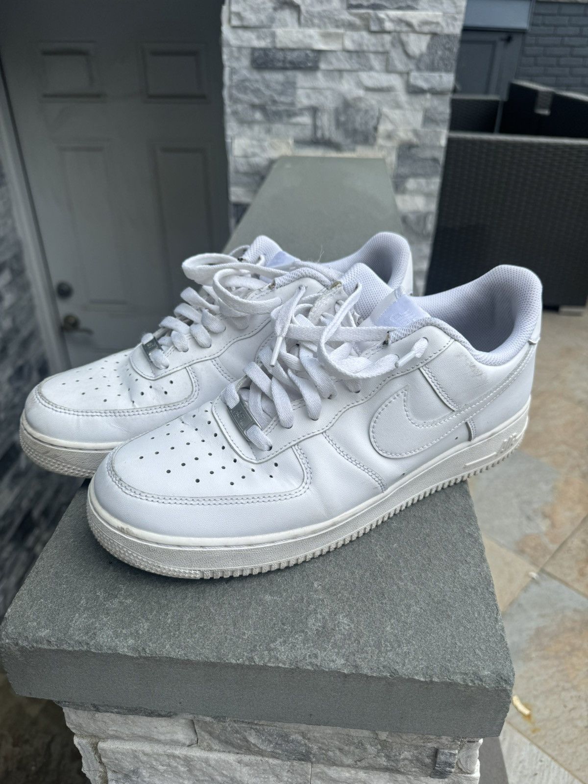 Nike air force 1 sz 10 used*** Size US 10 / EU 43 - 1 Thumbnail