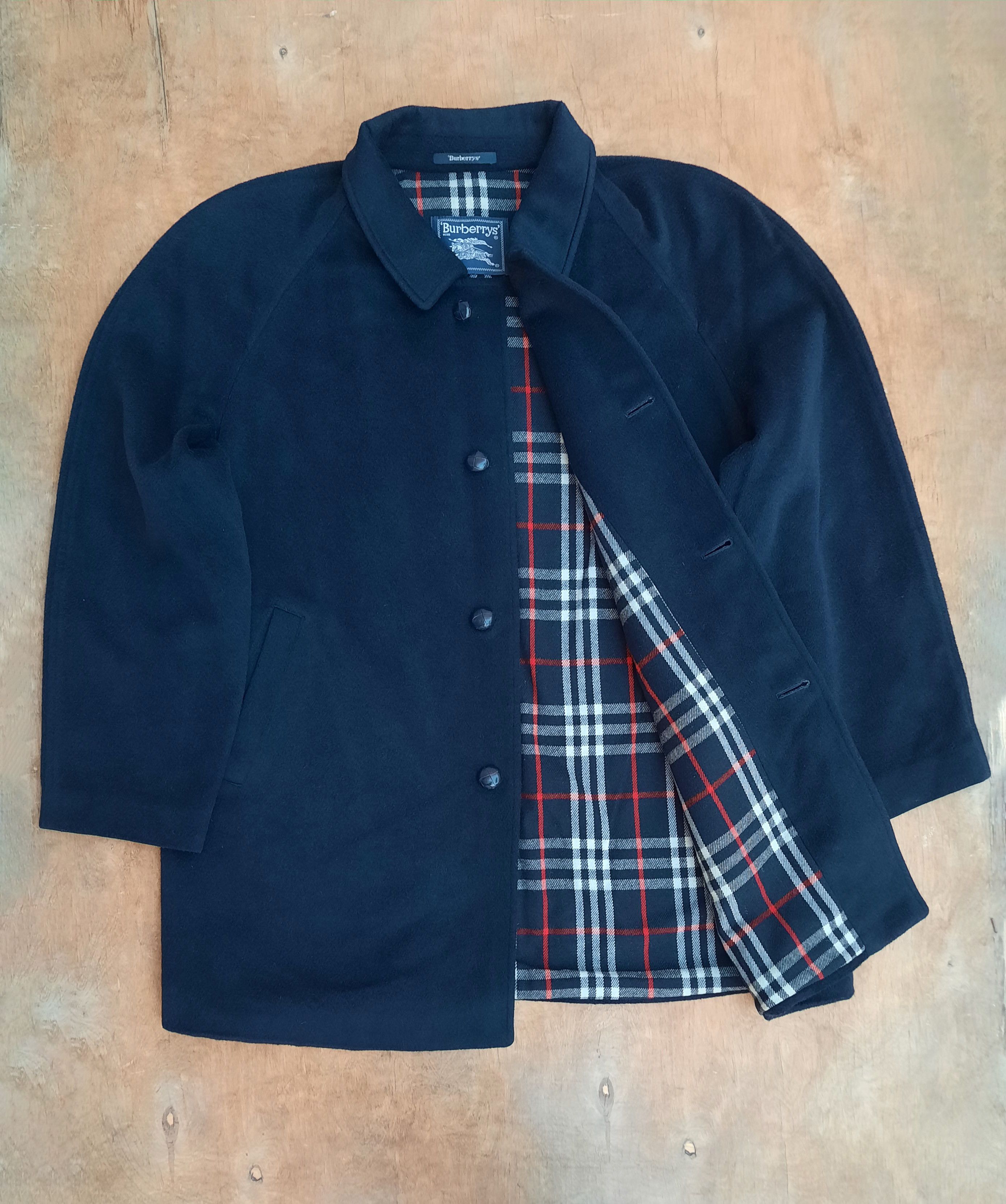 Burberry 90s Burberrys’ Classic Navy Wool Overcoat – Size 54 / XL Size US XL / EU 56 / 4 - 3 Thumbnail