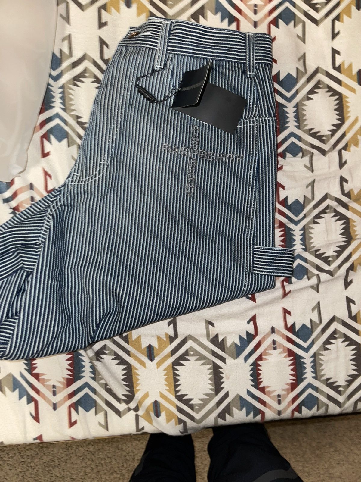 The GV Gallery Rasberry Hill Denim Jorts Size US 32 / EU 48 - 3 Thumbnail
