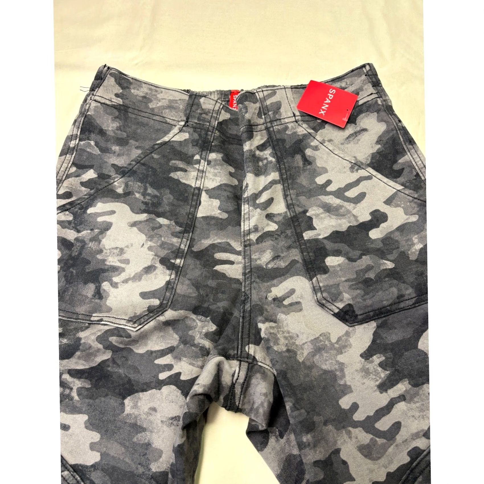 Spanx Spanx Stretch Twill Jogger Blackwash Camo Gray 28 Inseam 29 Pants Women S Slim Pockets Zipper Camouflage Pull On Jogger Style, Tan? Size 28" / US 6 / IT 42 - 3 Thumbnail