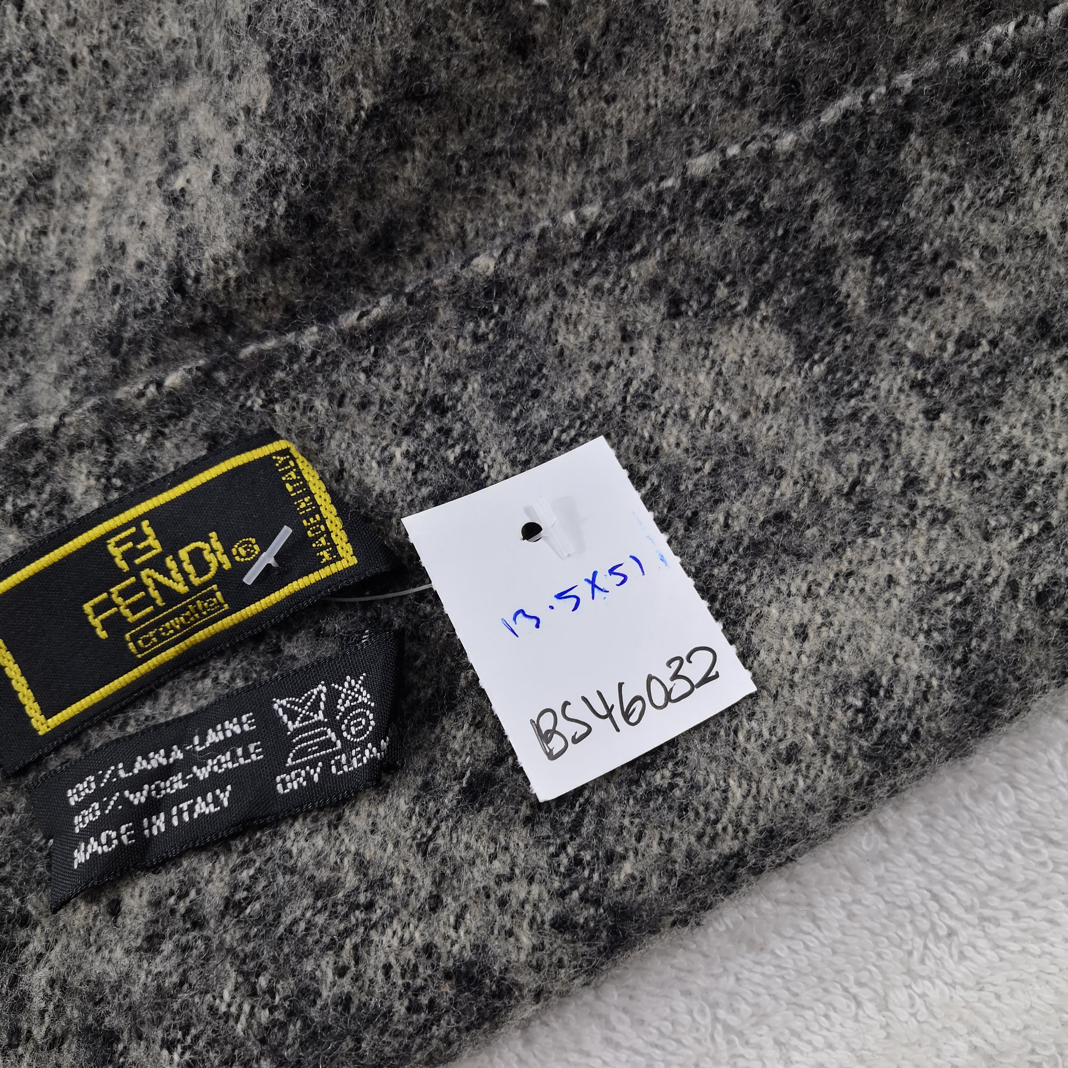 Japanese Brand Vintage Fendi Scarf Wool Fendi Zucca FF Monogram Scarves. Size ONE SIZE - 4 Thumbnail