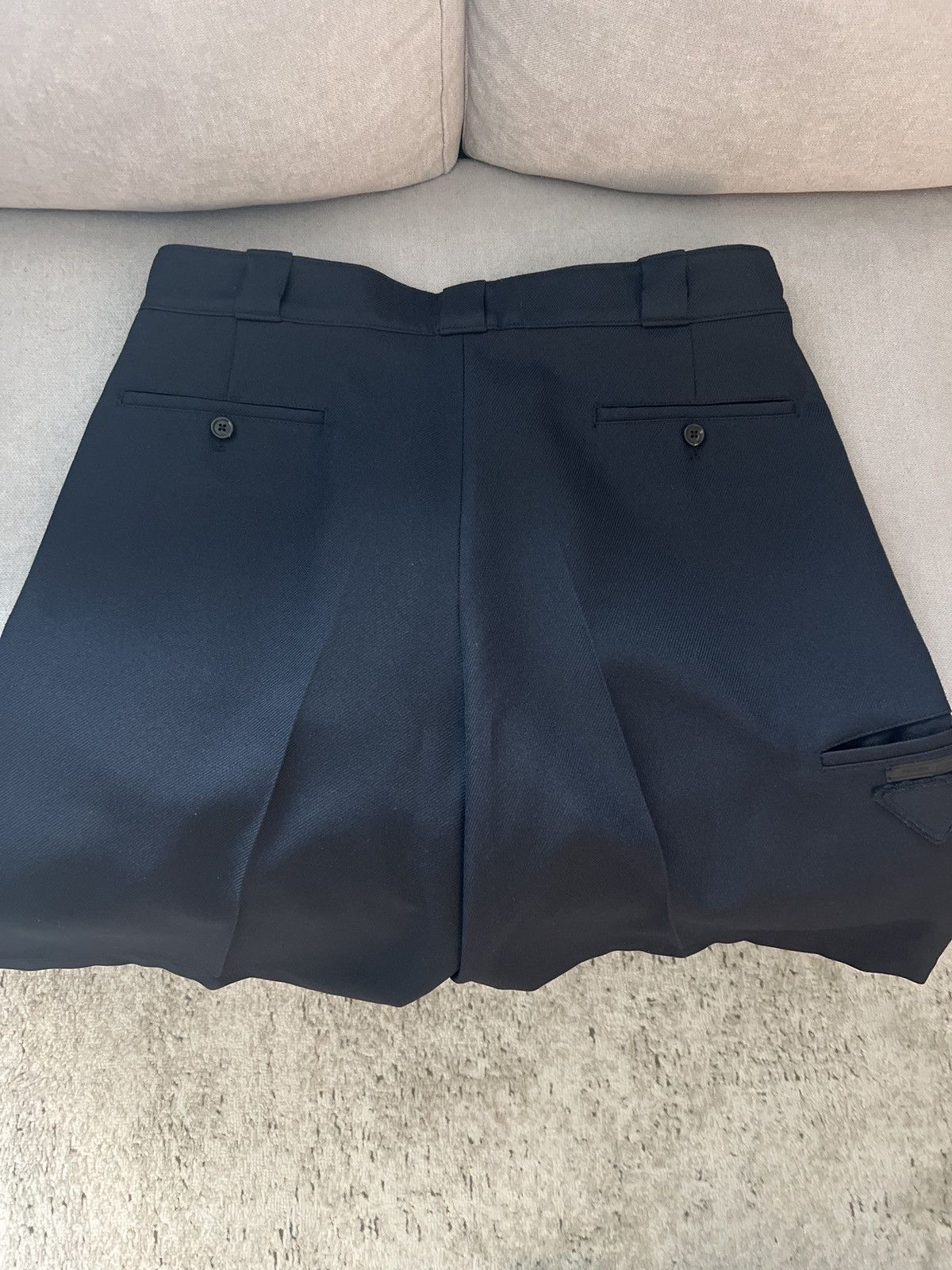 Prada Prada Casual Shorts Size US 36 / EU 52 - 2 Thumbnail
