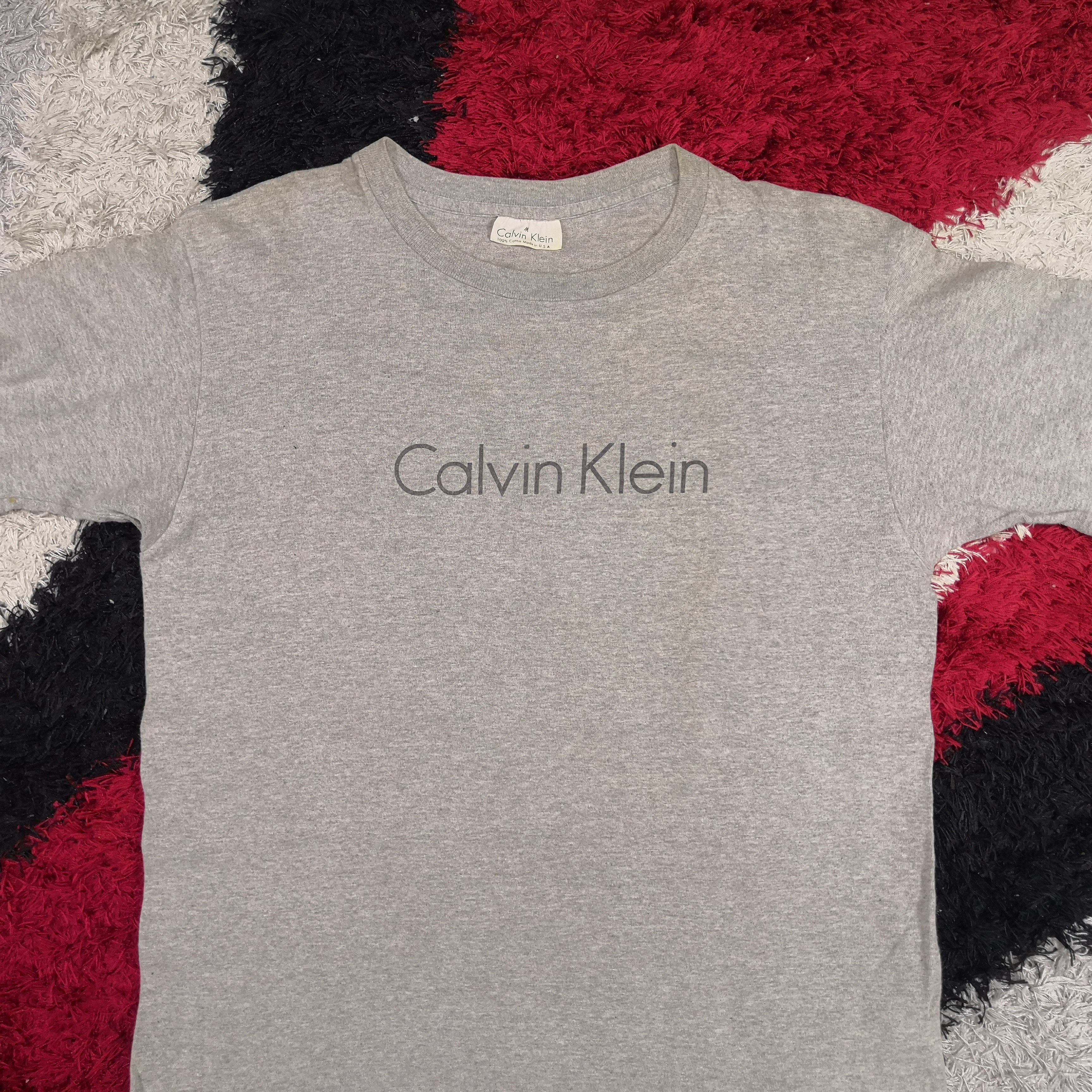 Calvin Klein Vintage 90's Calvin Klein T-shirt Calvin Klein Crewneck Tees Size US M / EU 48-50 / 2 - 3 Thumbnail