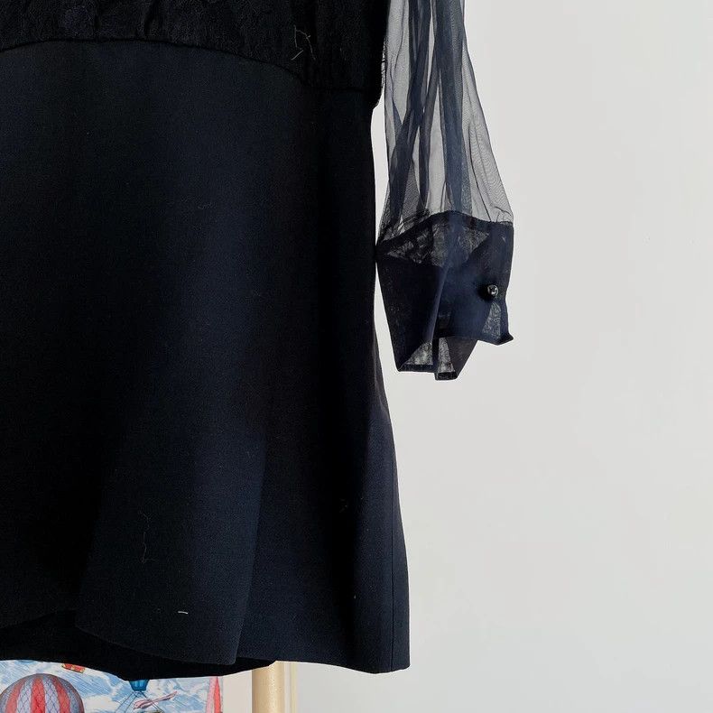 Valentino Valentino Black patchwork lace dress Size M / US 6-8 / IT 42-44 - 4 Thumbnail