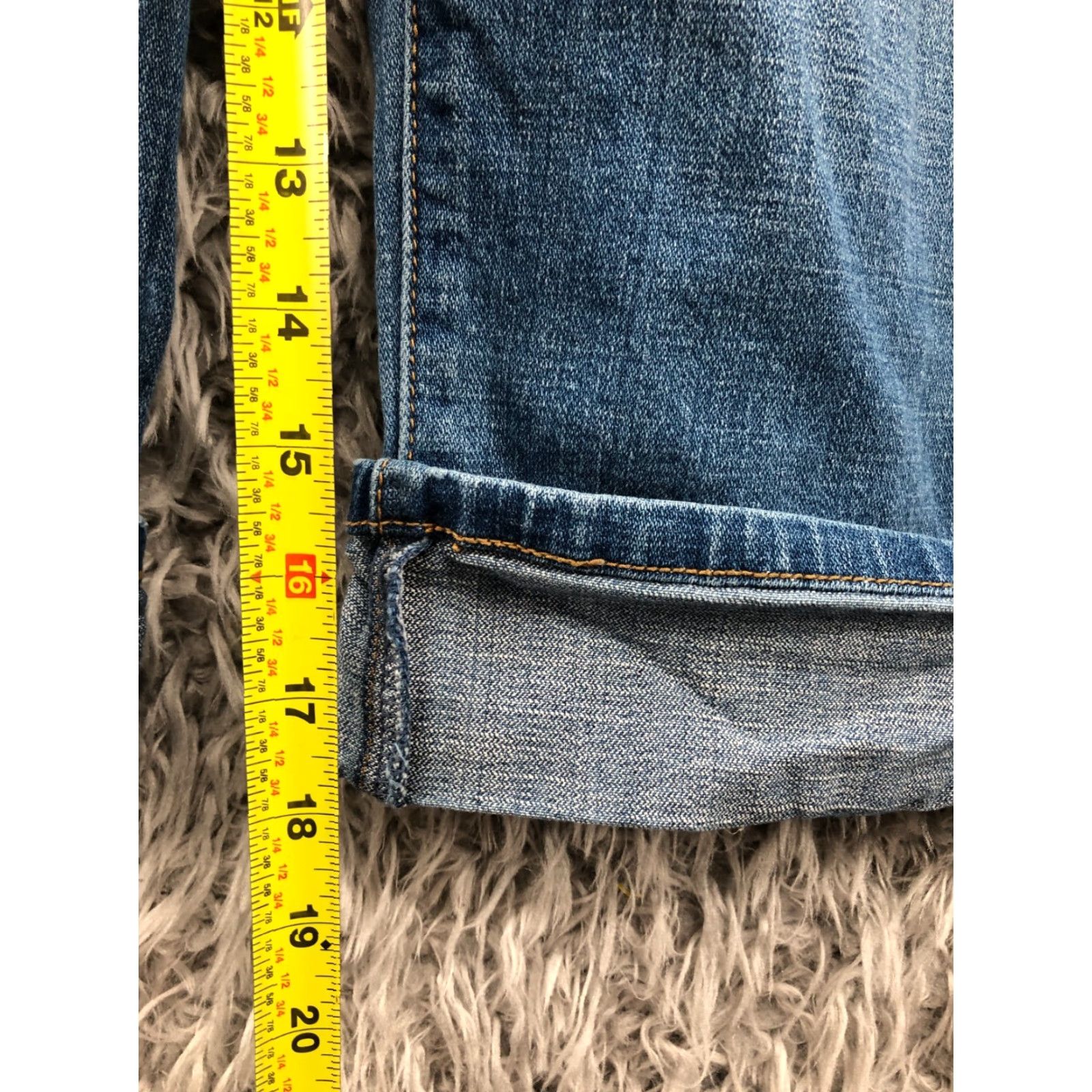 Levi's Levi's 515 Capri Jeans Size 8 Womens Medium Wash Blue Regular 5-Pocket Denim Cotton Belt Loops Mens Womens Boys Girls Size 30" / US 8 / IT 44 - 3 Thumbnail