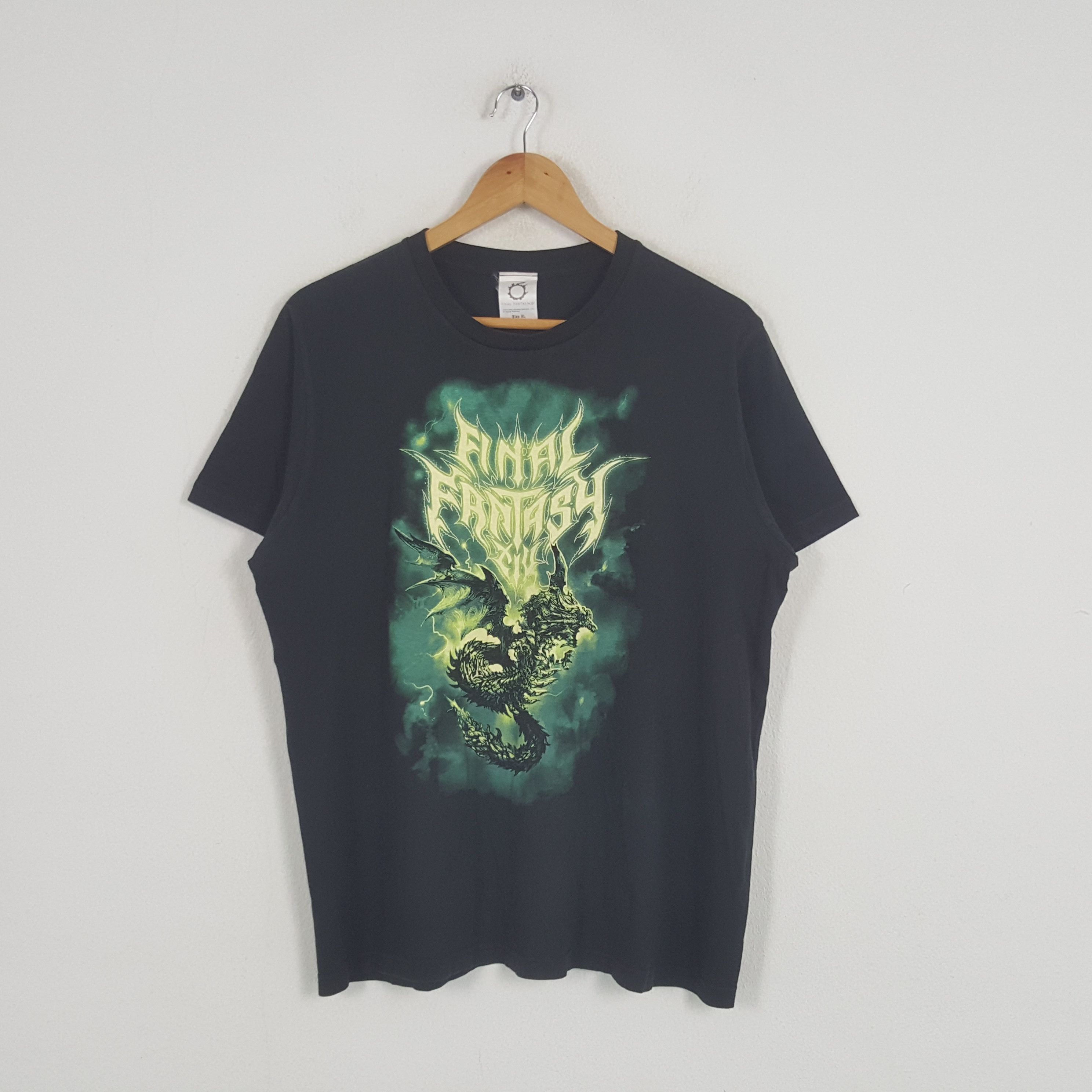 The Game × Vintage Vintage Final Fantasy Japanese Playstation Video Game Tshirt Size US L / EU 52-54 / 3 - 1 Thumbnail