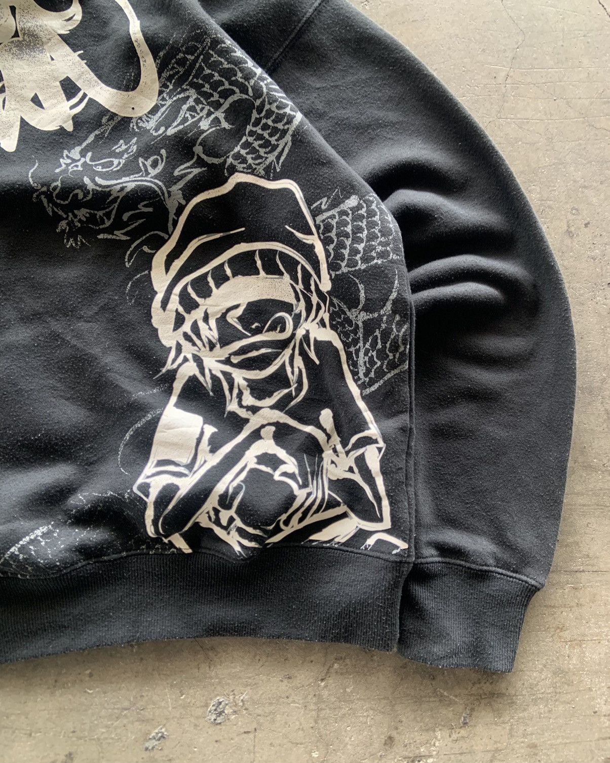 Japanese Brand 2000s Strange Heaven Jnco Joker Style Dragon Rap Crewneck Size US M / EU 48-50 / 2 - 4 Thumbnail