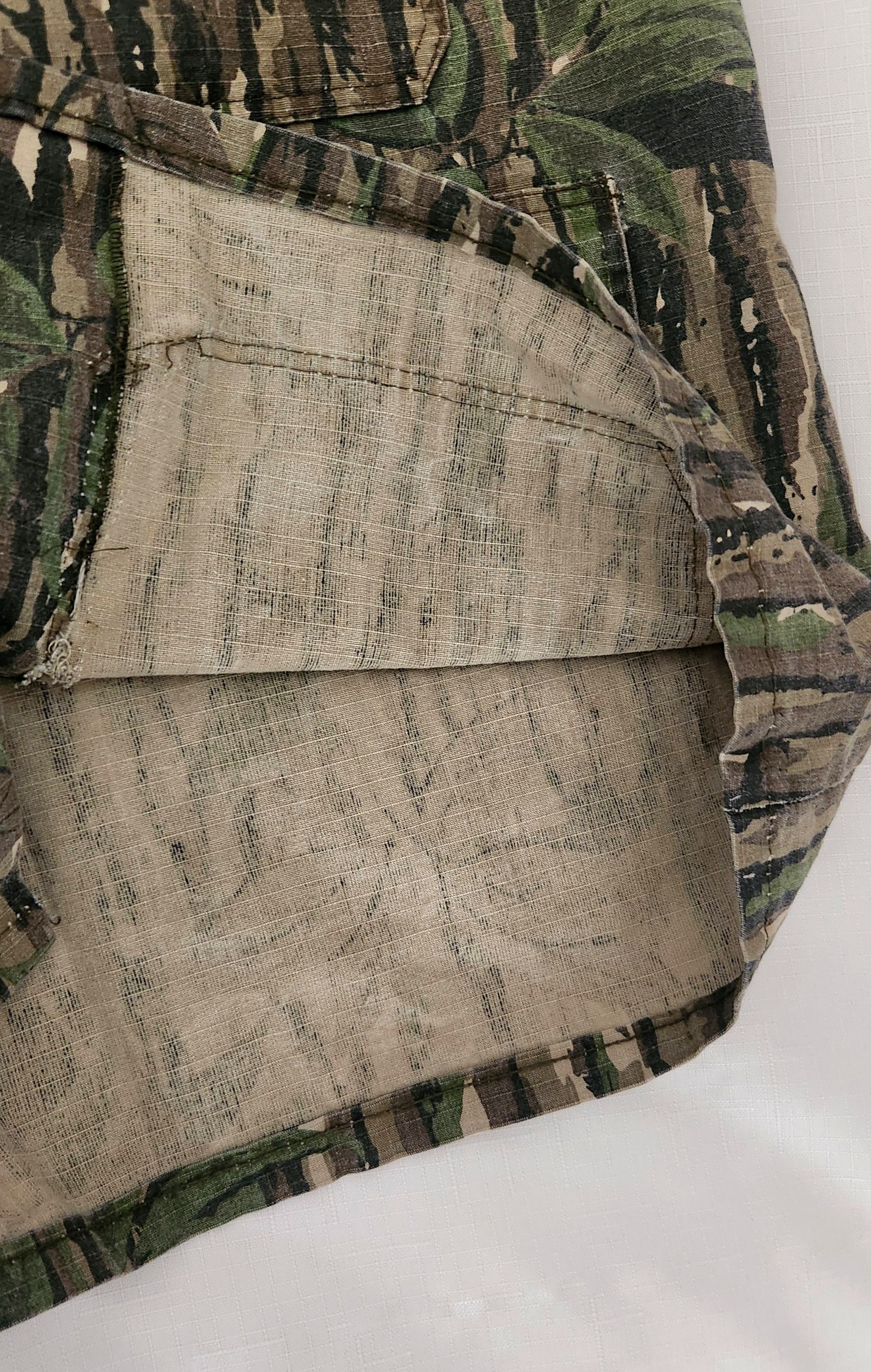 Realtree × Vintage REALTREE True Vintage USA Made Camo Size XL Camouflage Size US XL / EU 56 / 4 - 15 Thumbnail