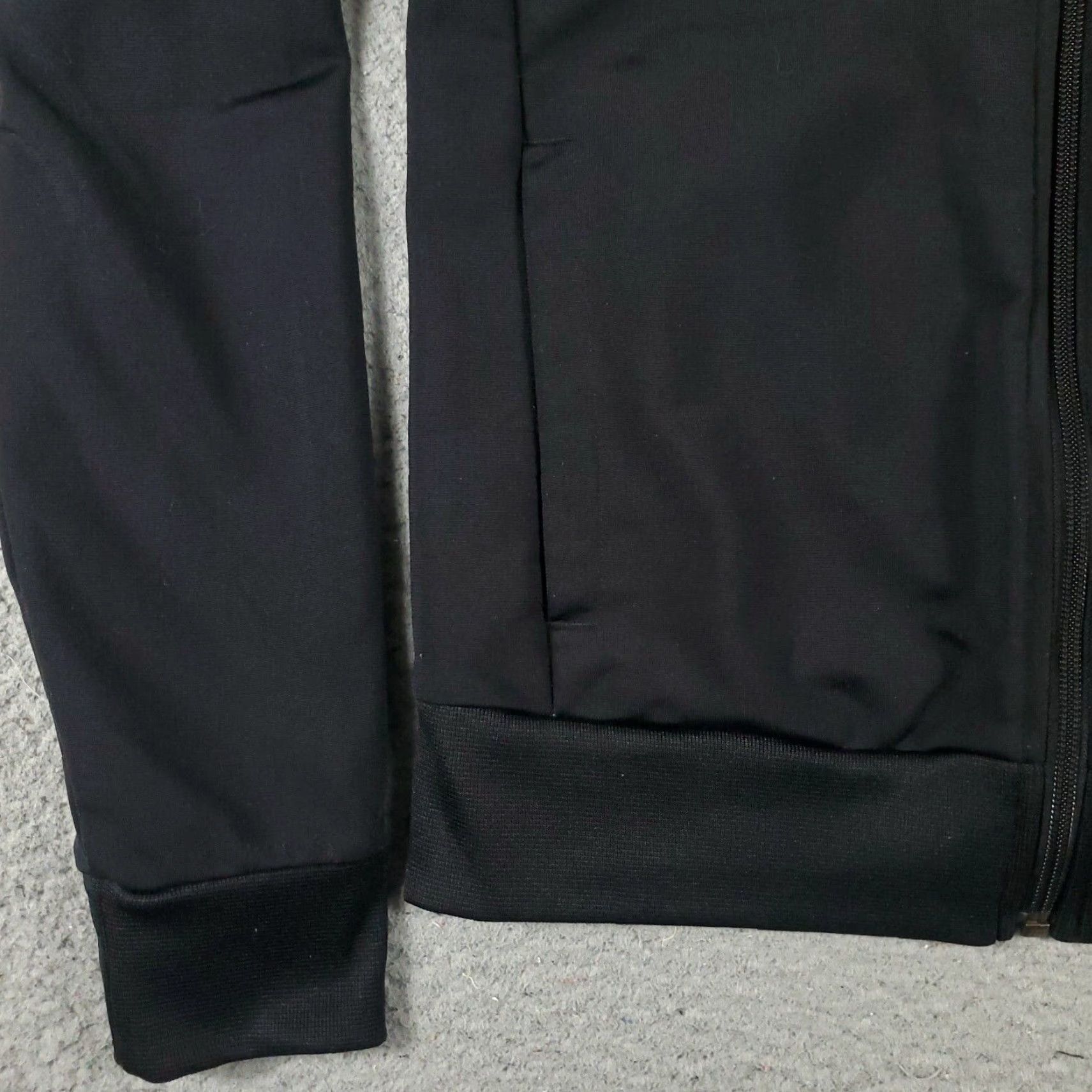 Adidas Adidas Jacket Womens XS Black White Full Zip Up Track Jacket Casual Sports Size XS / US 0-2 / IT 36-38 - 3 Thumbnail