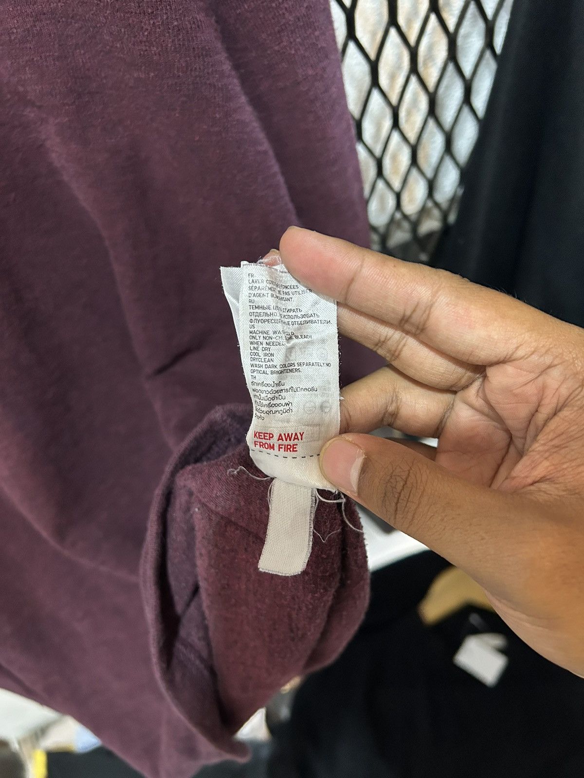 Uniqlo Uniqlo Undercover Size US L / EU 52-54 / 3 - 5 Thumbnail