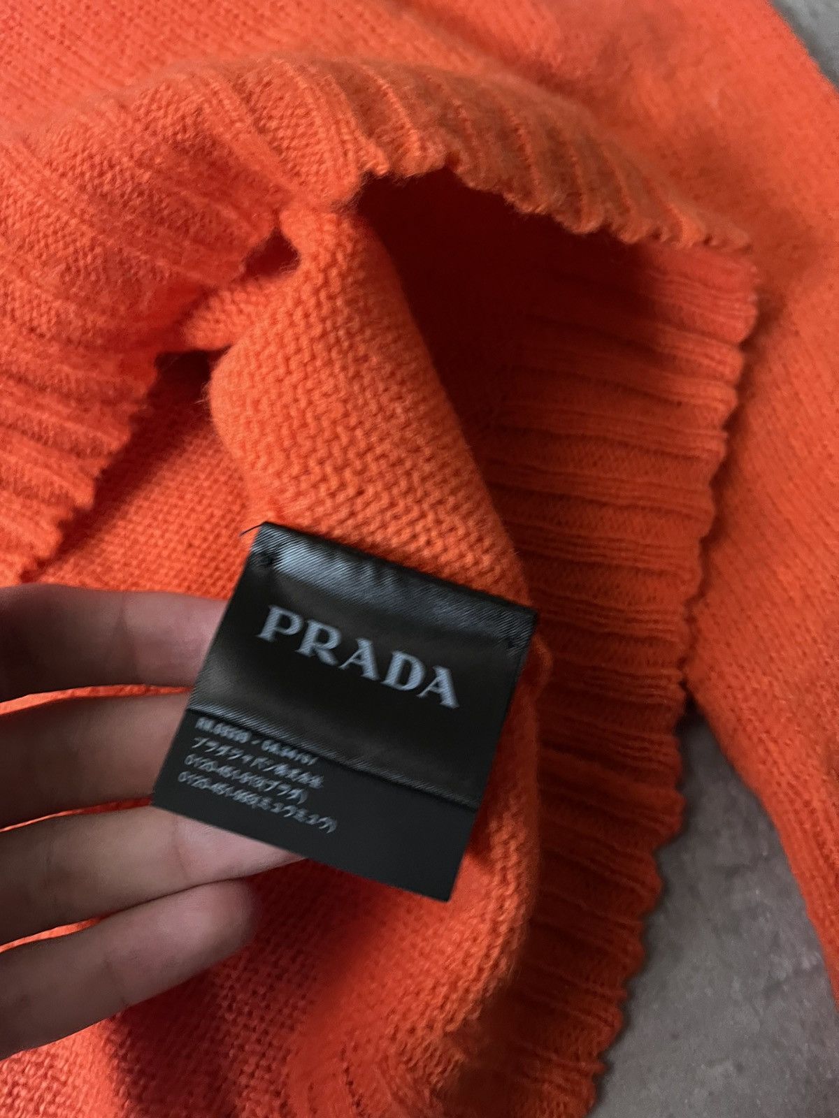 Prada Prada A/W 2018 Dinosaur wool orange sweater Size US M / EU 48-50 / 2 - 7 Thumbnail