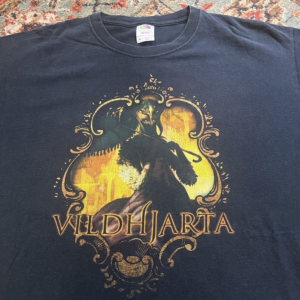 Band Tees × Vintage Vildhjarta Masstaden Benblast Single Promo Band Shirt Size US XL / EU 56 / 4 - 2 Thumbnail