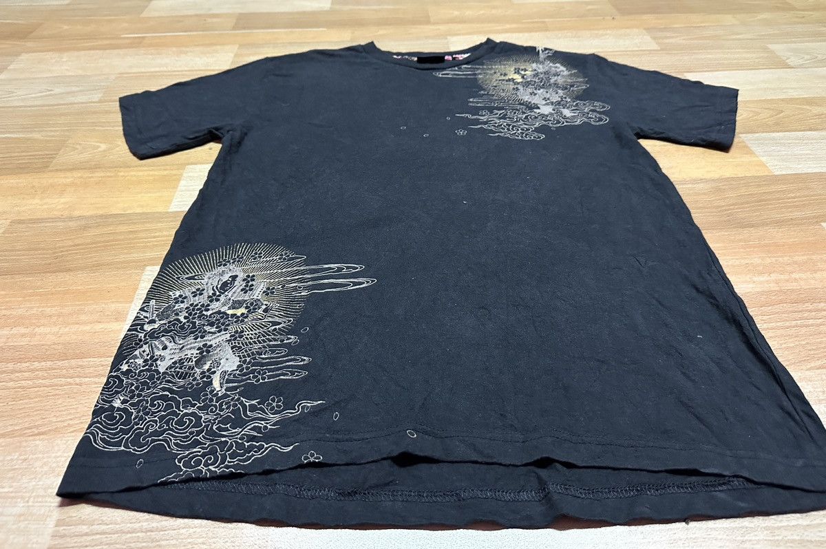 Japanese Brand Rare🔥 Shortsleeve Sukajan Tee Size US M / EU 48-50 / 2 - 10 Thumbnail