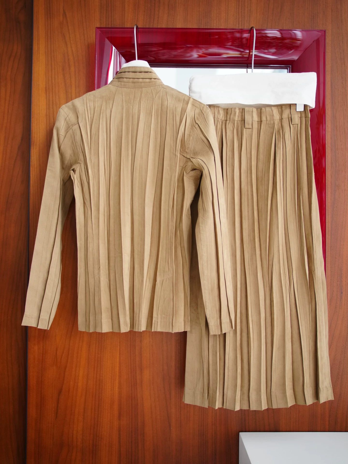 Issey Miyake Issey Miyake 90s Tan Pleated Faux Suede Jacket Skirt Set Size XS / US 0-2 / IT 36-38 - 3 Thumbnail