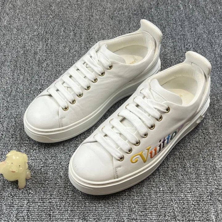 Louis Vuitton Louis Vuitton Time Out Low-Top Sneakers for Women 0079 Size US 6 / IT 36 - 1 Thumbnail