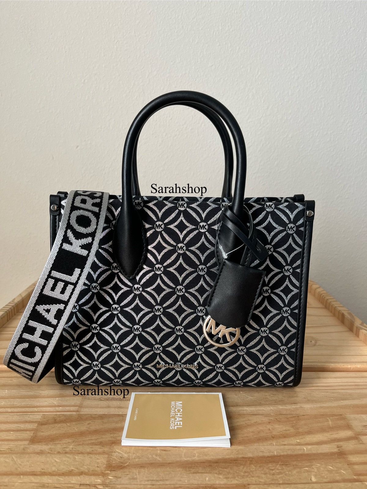 Michael Kors Michael Kors Purse Size ONE SIZE - 1 Thumbnail