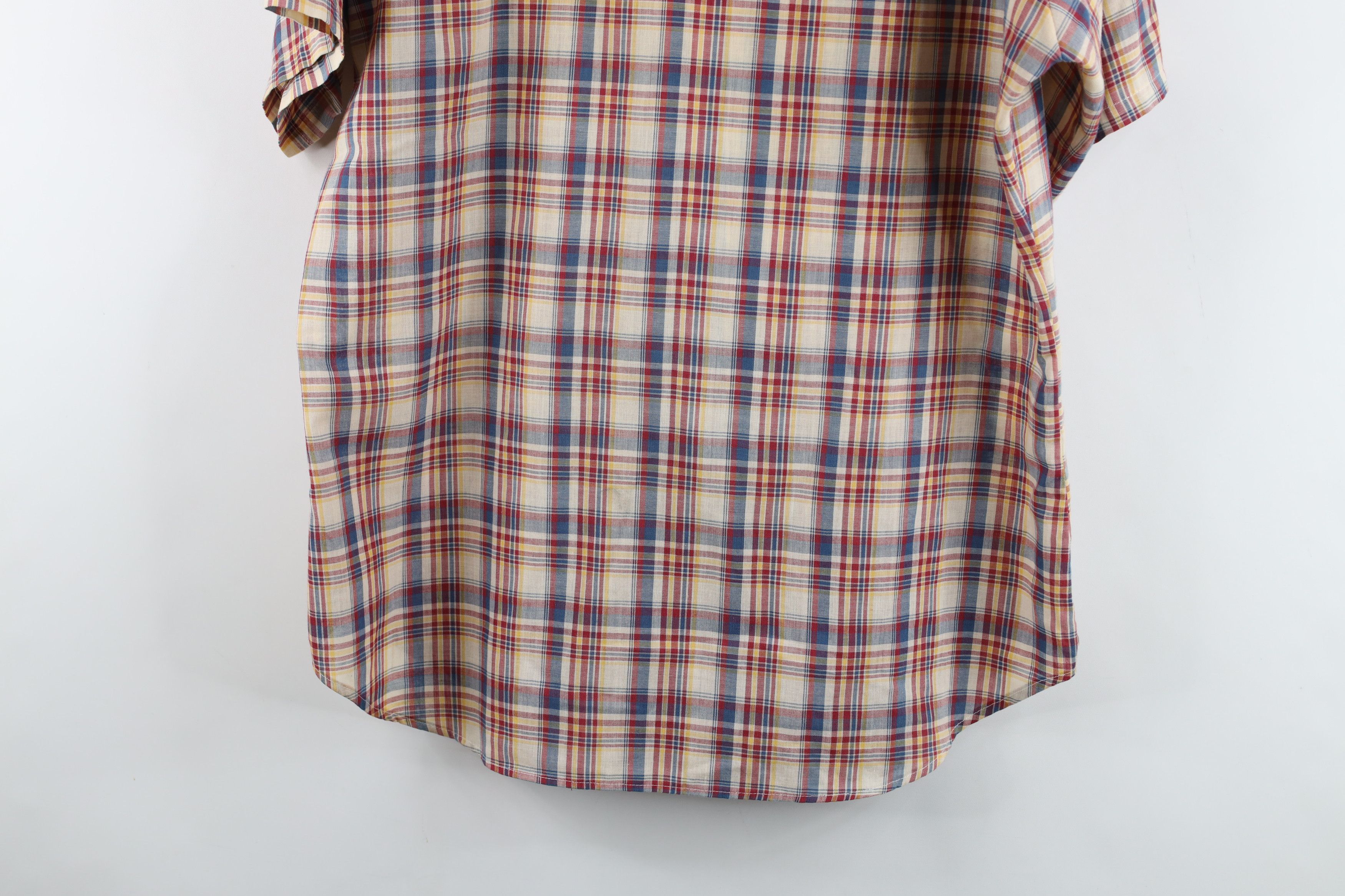Vintage Vintage 70s Streetwear Plaid Short Sleeve Button Shirt Size US L / EU 52-54 / 3 - 10 Thumbnail