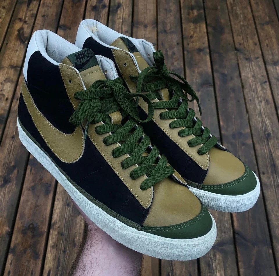 Nike 2003 Blazer Suede "Futura" #947 / 1000 [624018 031] Size US 13 / EU 46 - 1 Thumbnail