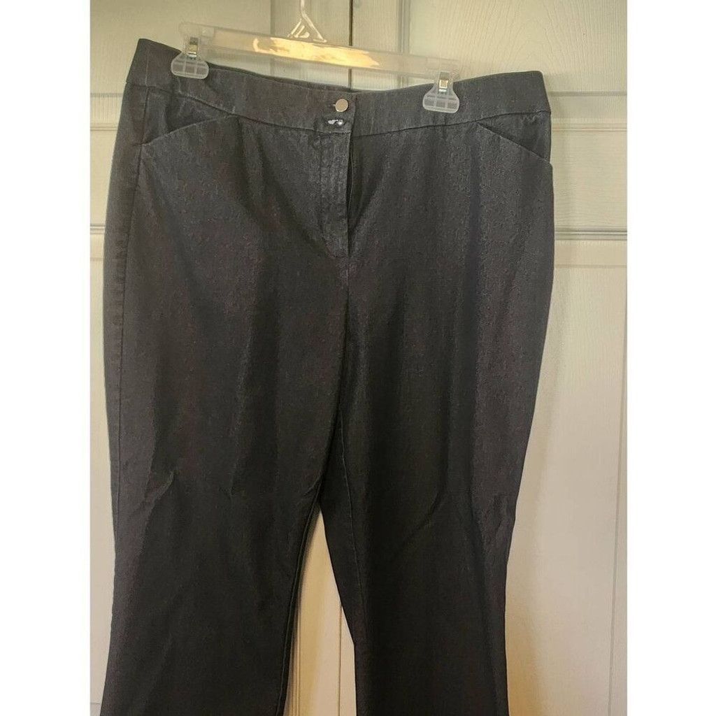 Chicos Chico's Denim Cropped Jeans Size 30" / US 8 / IT 44 - 3 Thumbnail