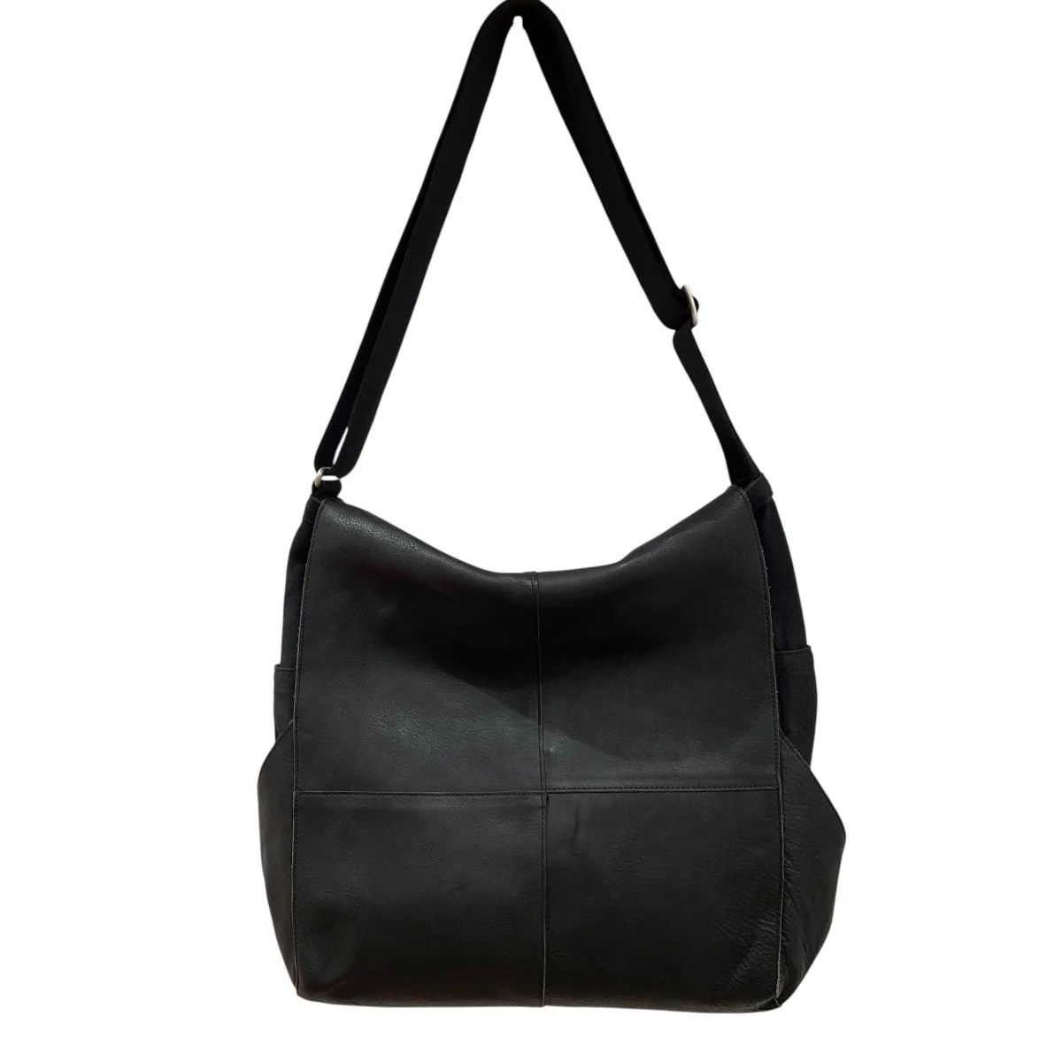 Yohji Yamamoto Leather Shoulder Bag Size ONE SIZE - 1 Thumbnail