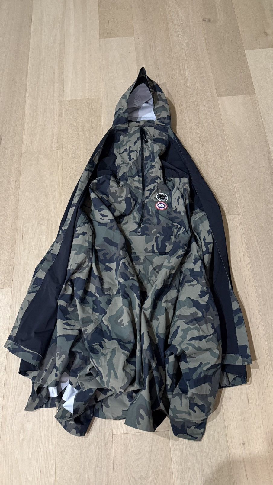 Canada Goose × Y/Project Limited Edition Canada Goose x Y/Project Field Poncho Size US M / EU 48-50 / 2 - 1 Thumbnail