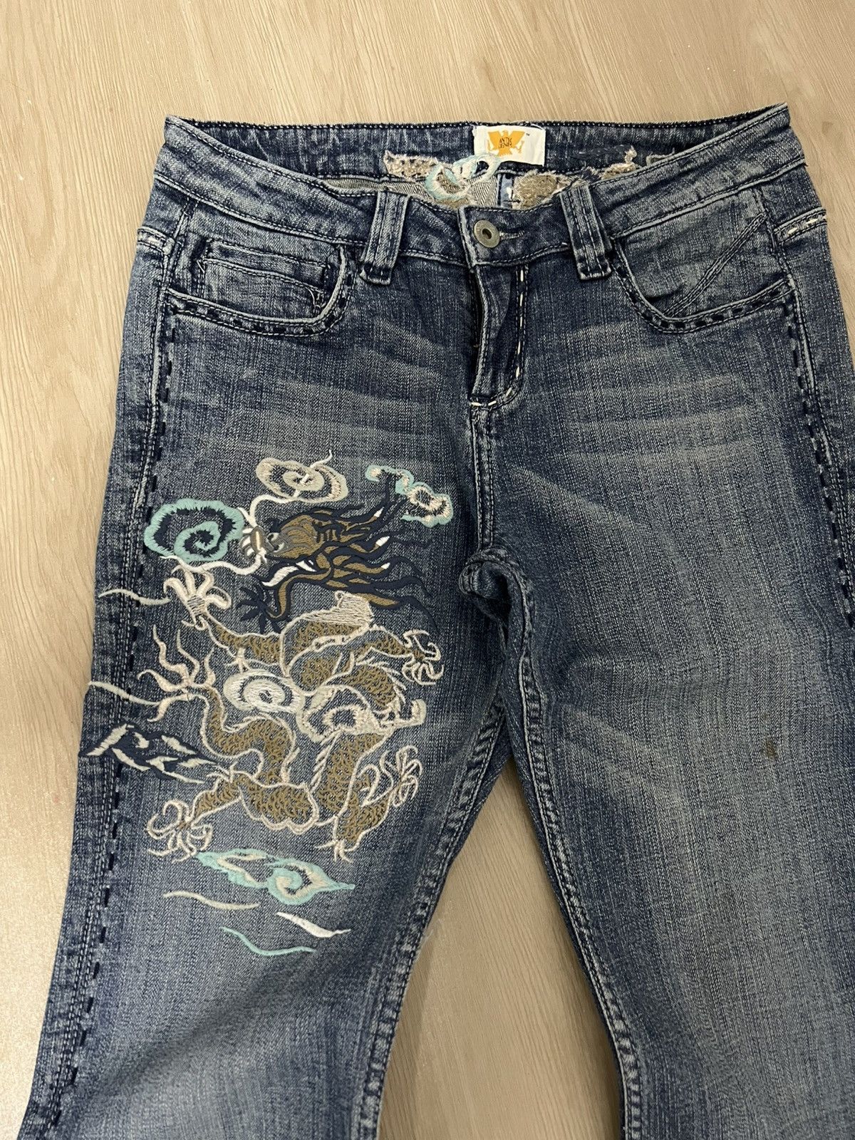 Japanese Brand Ifsixwasnine Style Vintage Antik Dragon Flared Jeans Size US 30 / EU 46 - 3 Thumbnail