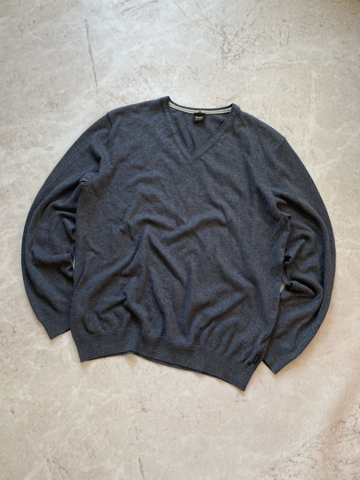 Hugo Boss × Vintage Luxury Hugo Boss V Collar Blue Sweater Size US L / EU 52-54 / 3 - 2 Thumbnail