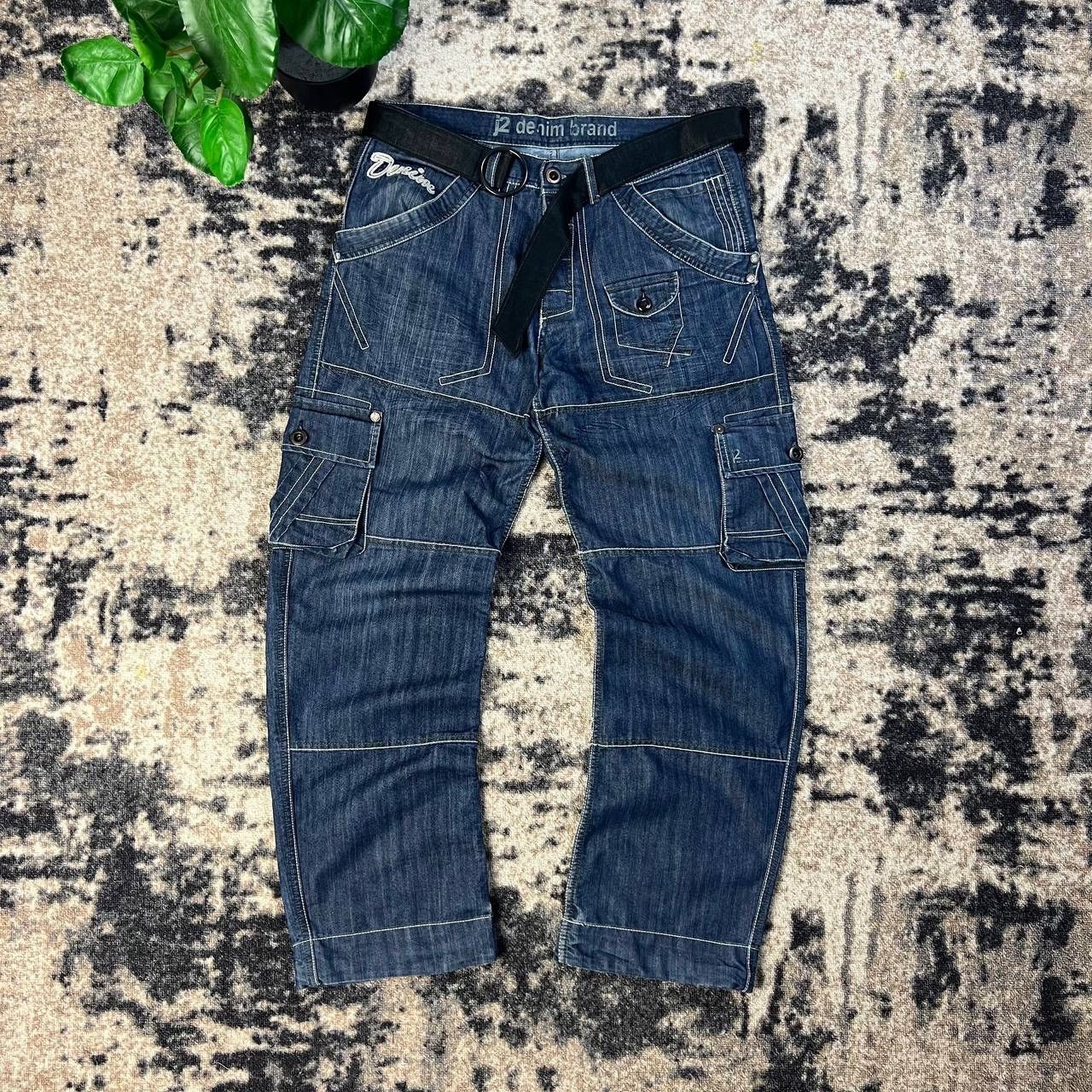 Vintage Japanese Y2K Cargo Denim Baggy Jeans Avant Garde Style Size US 34 / EU 50 - 1 Thumbnail