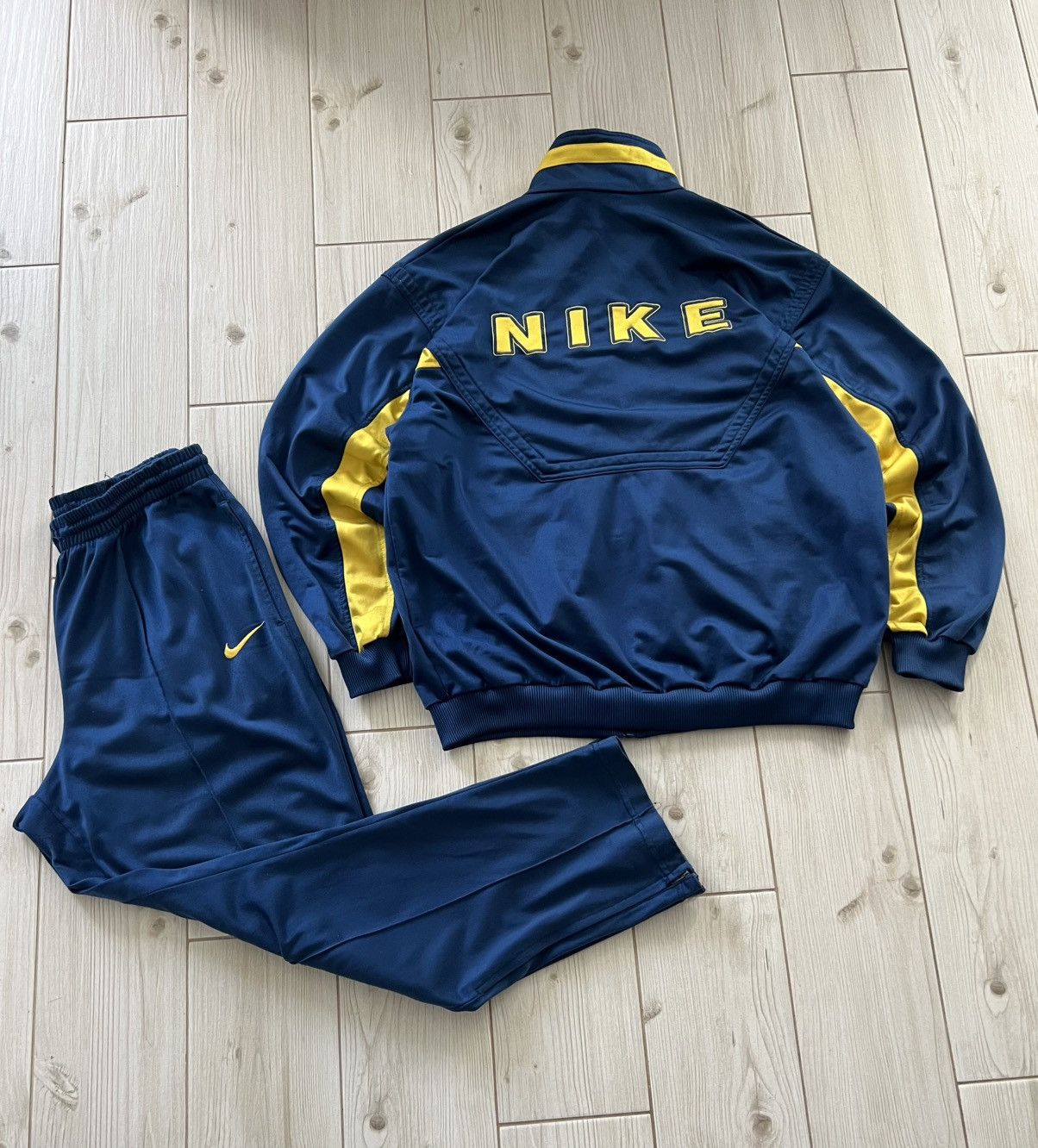 Nike Nike Track Suit Vintage Jacket Pants 90’s Yellow Vintage Size US M / EU 48-50 / 2 - 1 Thumbnail