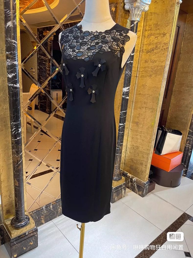 Versace Versace Lace patchwork Medusa cross heavy work dress Size M / US 6-8 / IT 42-44 - 3 Thumbnail